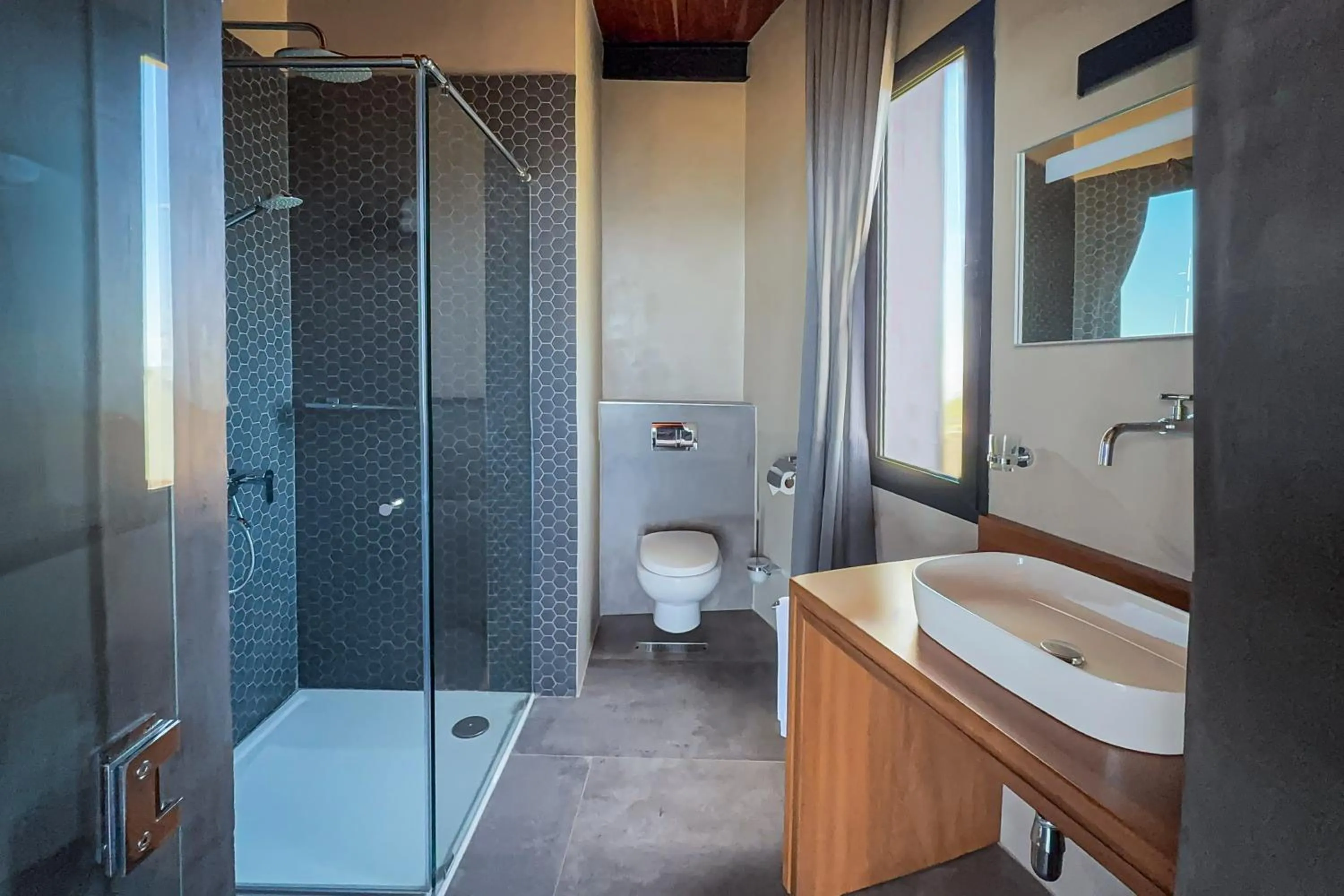 Bathroom in The Charming Lonno Lodge Watamu