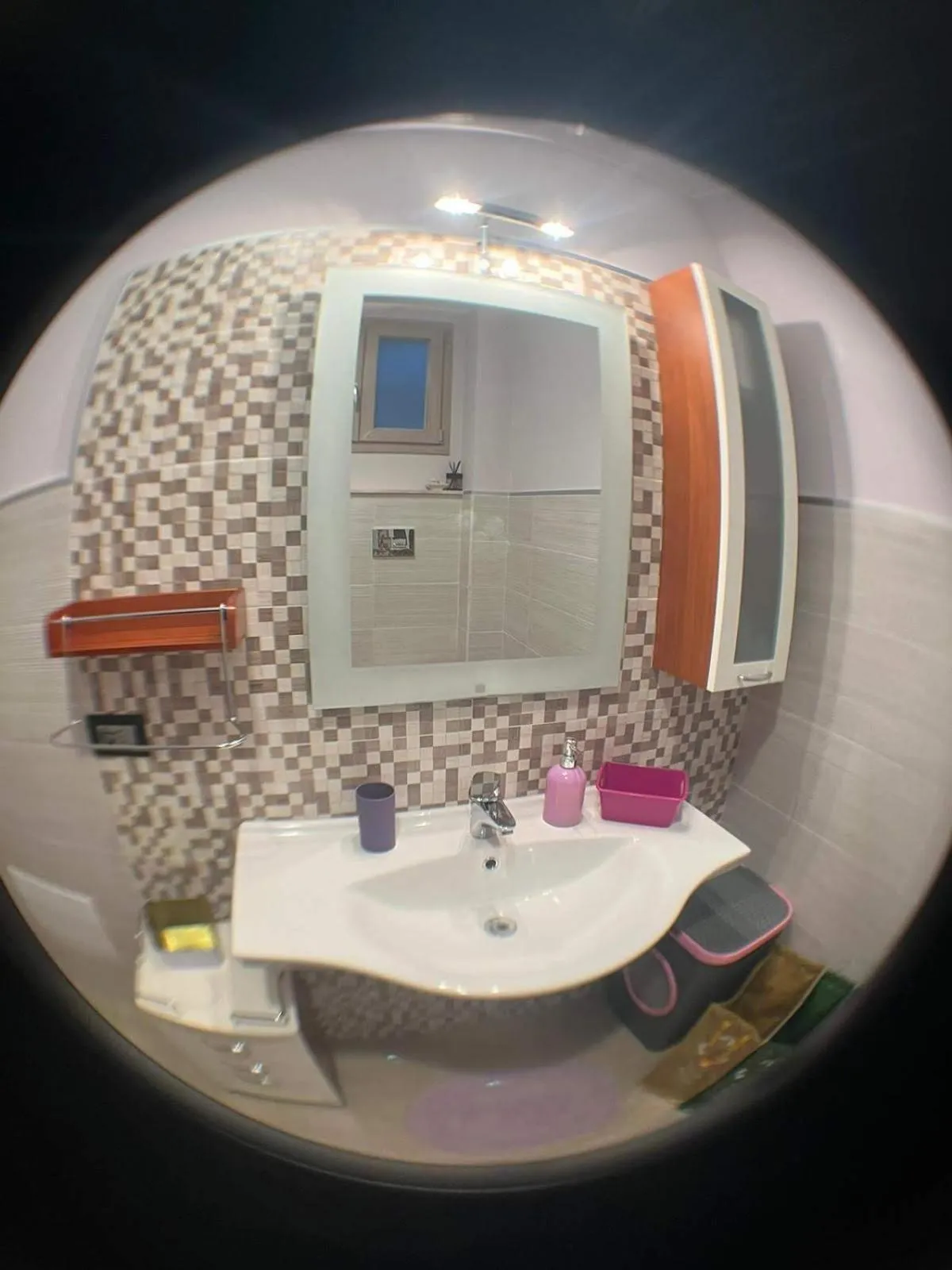 L'arcobaleno di Chia CIN IT11101CE