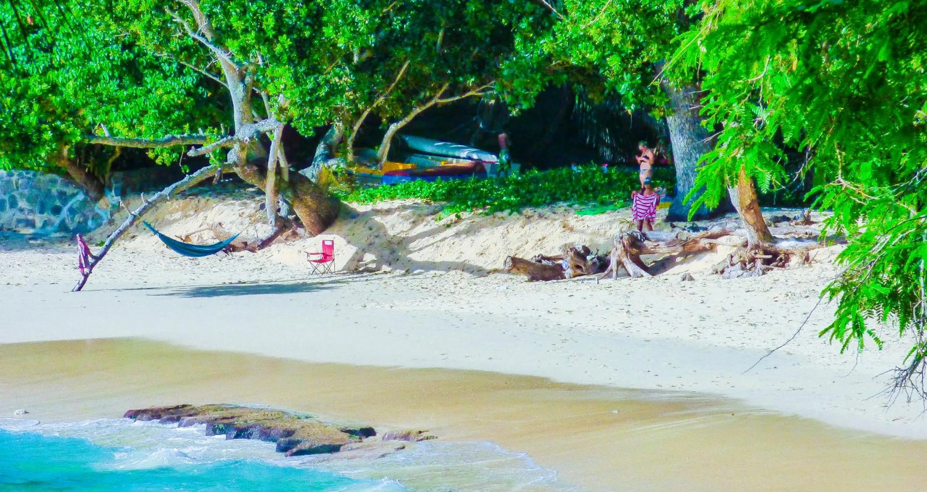 Snorkeling in Mouggae Blues Villas