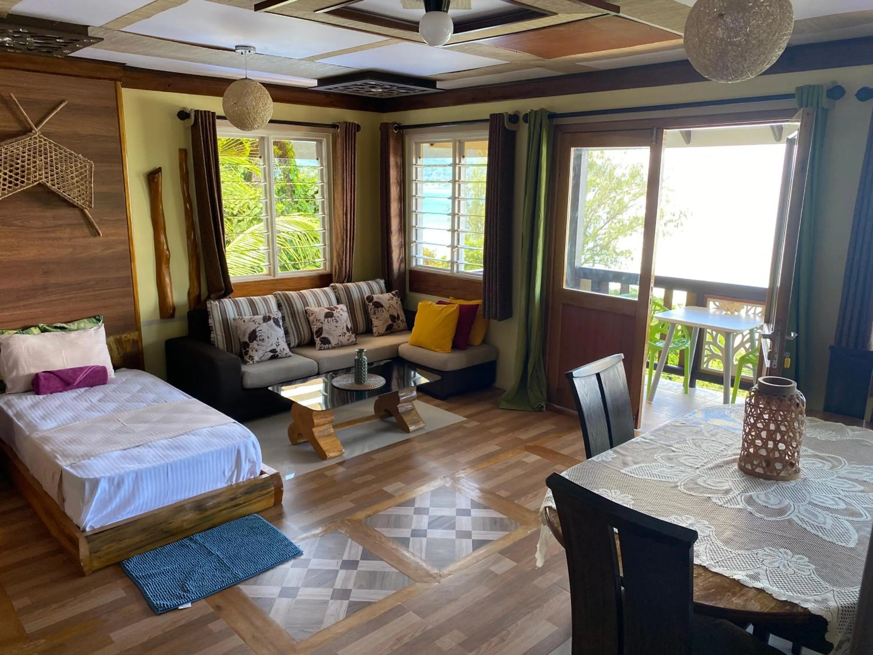 Living room, Bed in Mouggae Blues Villas