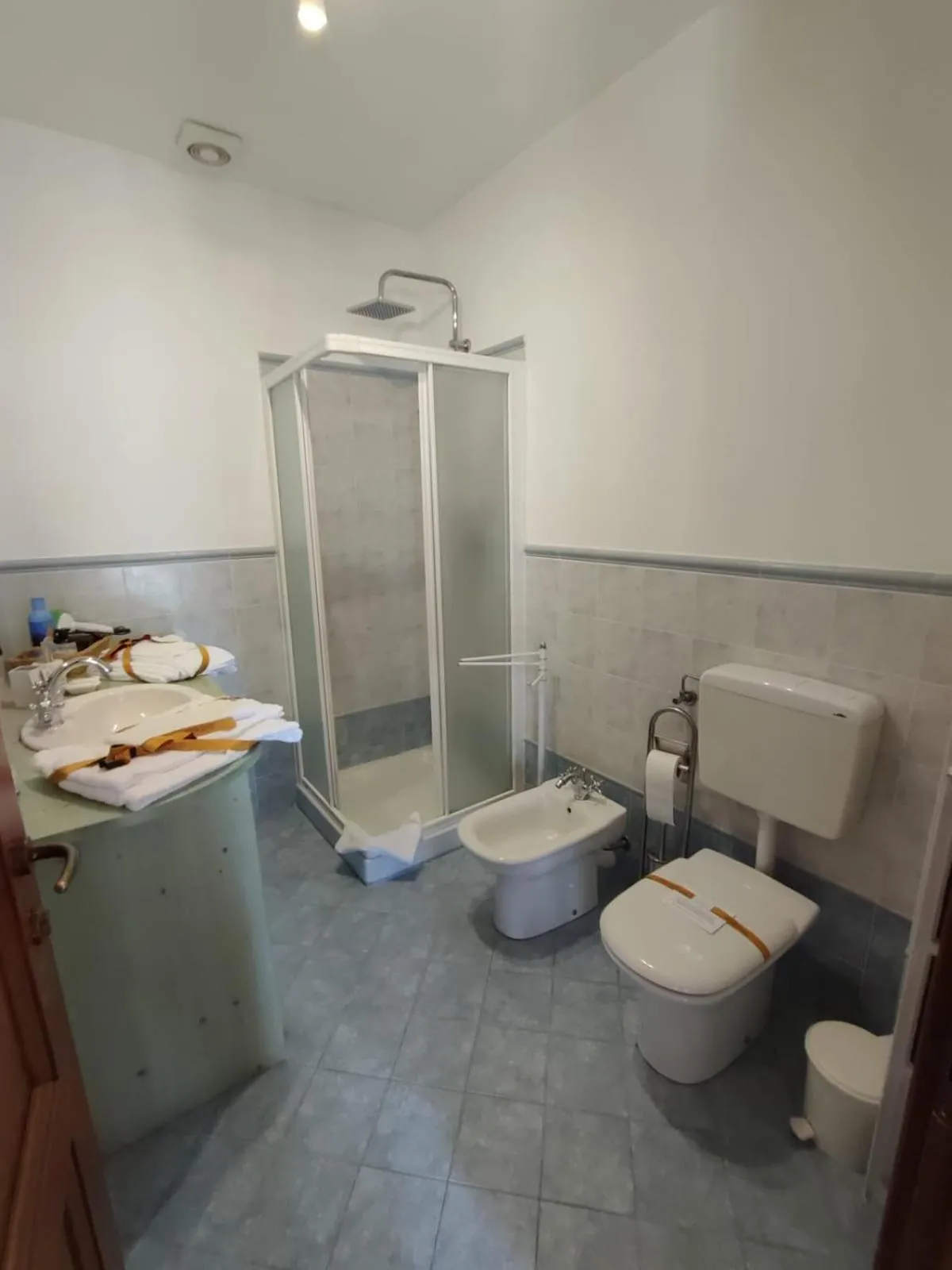 Shower in Al Calar Della Sera