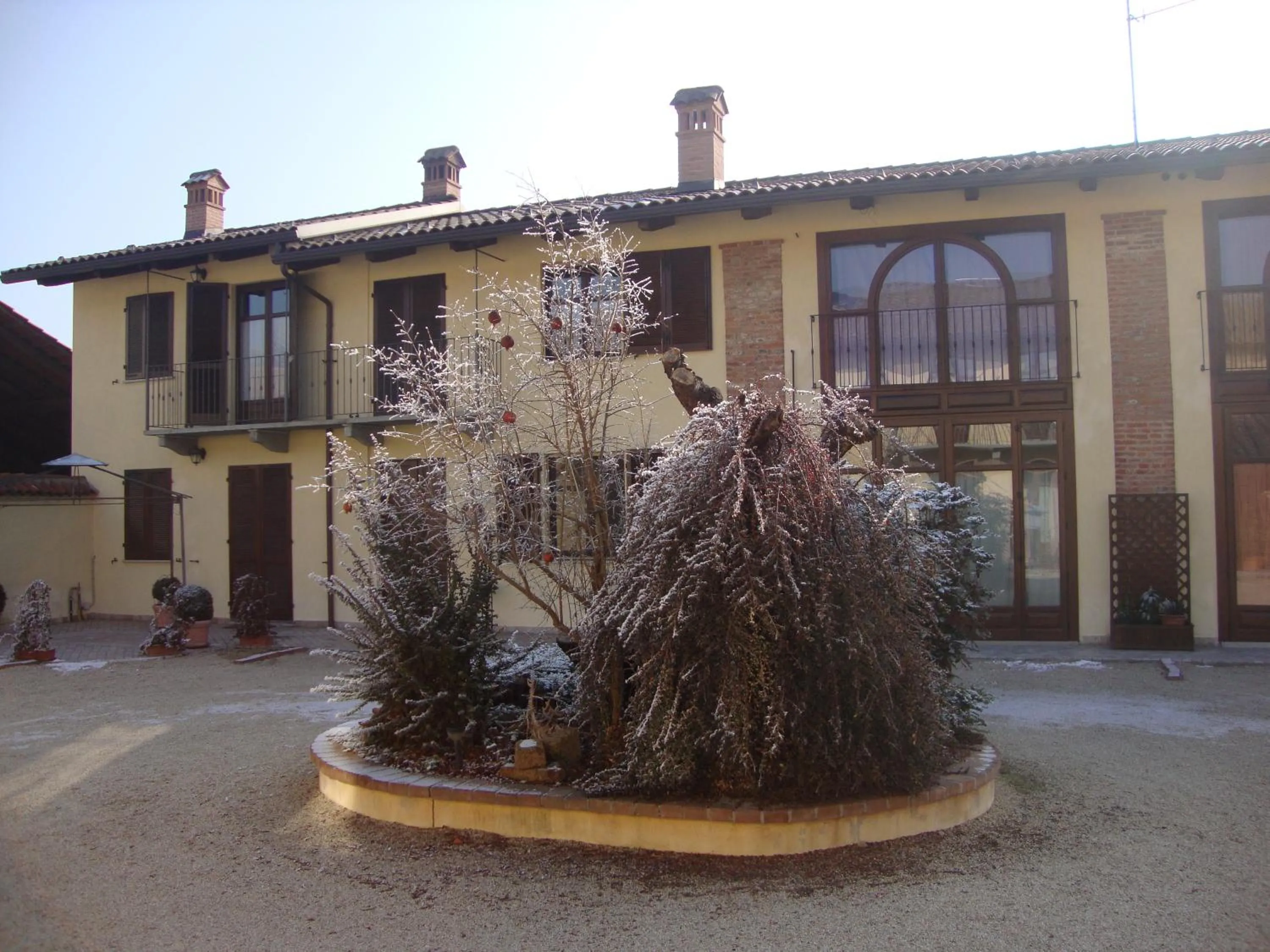 Facade/entrance in Al Calar Della Sera