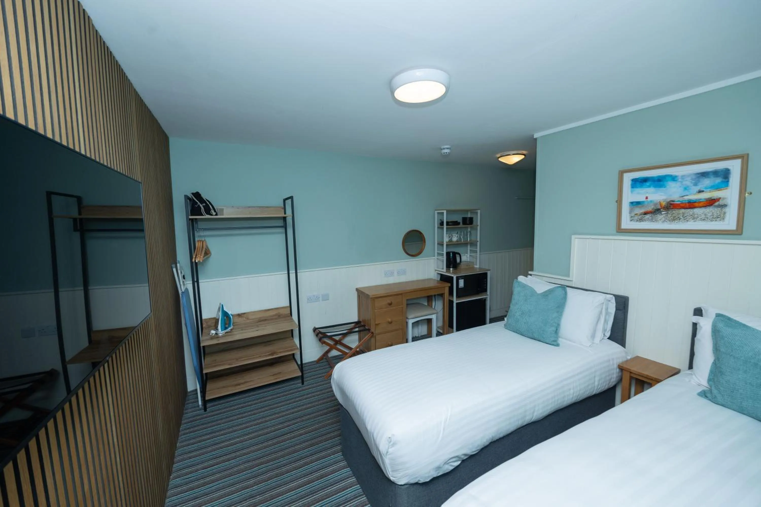 Bed in The Clarendon Hotel