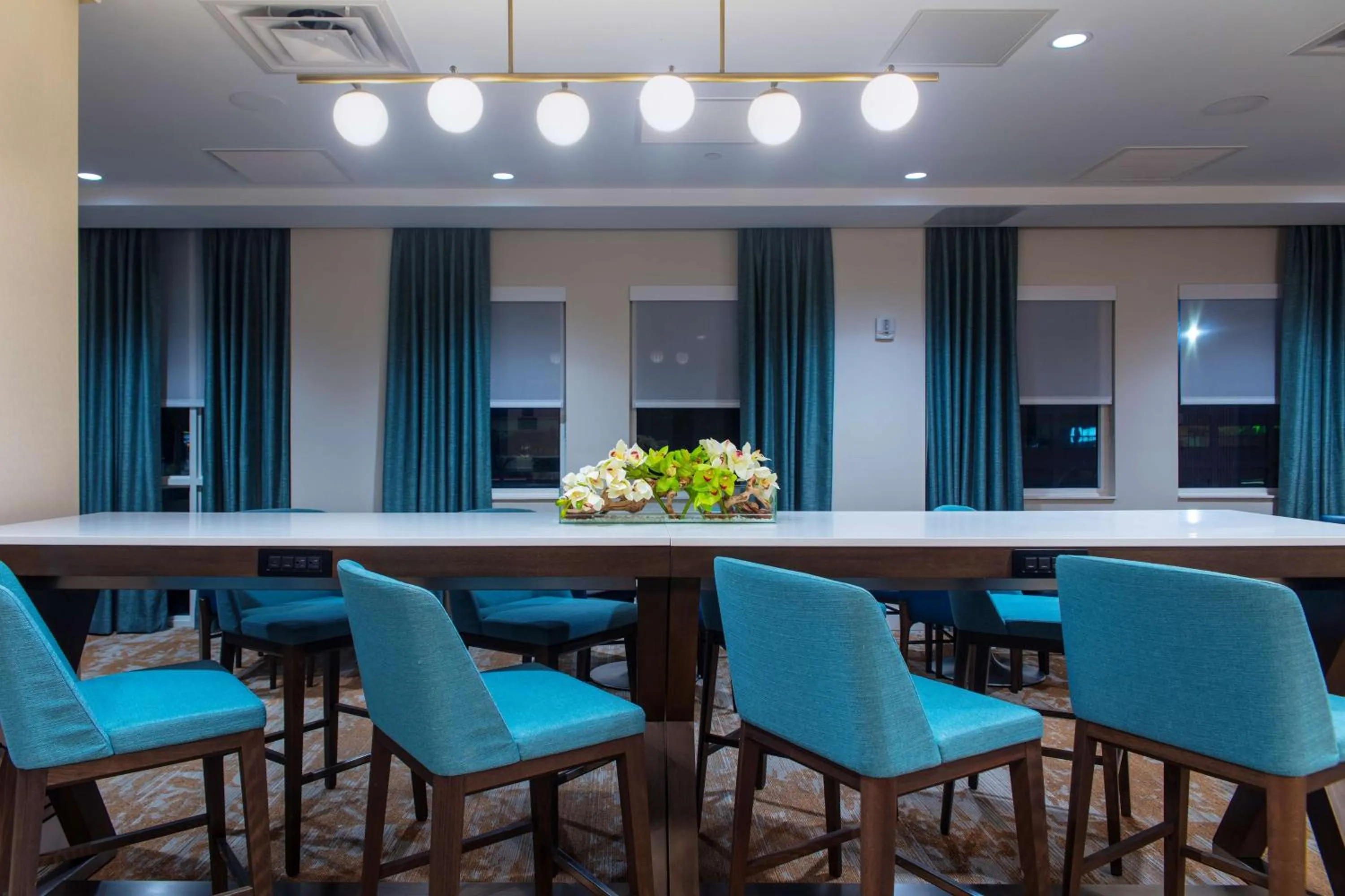Lobby or reception in Hampton Inn & Suites Miami Airport South/Blue Lagoon