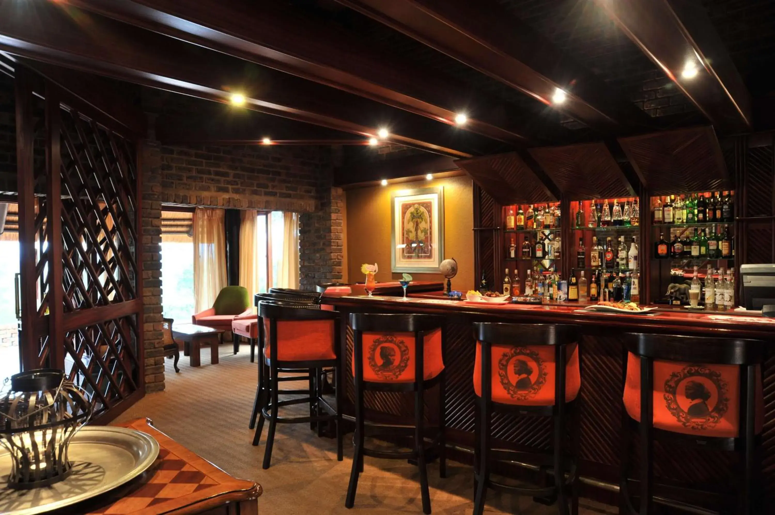 Lounge or bar in Hazyview Sun Lounge or bar in Hazyview Sun