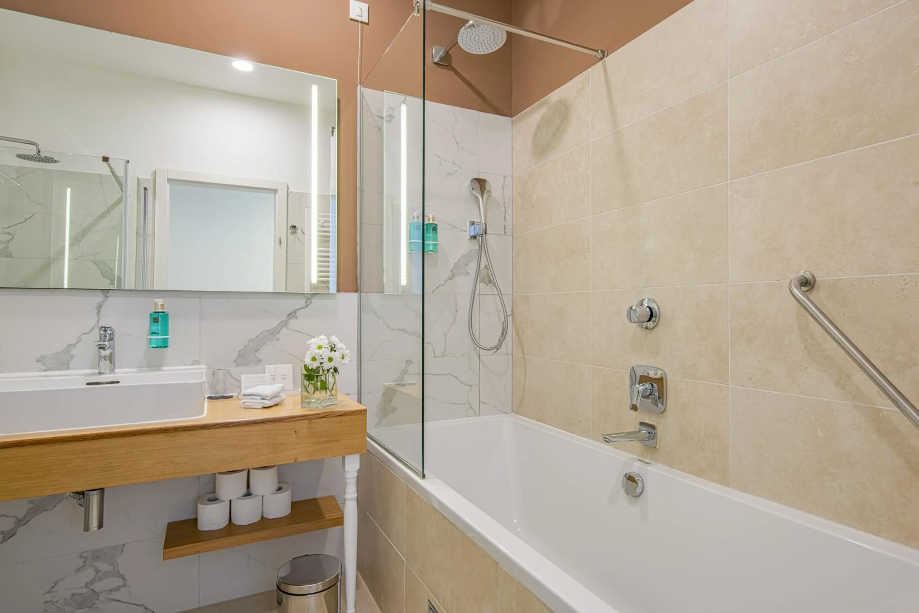 Bathroom in Boutique Hotel Esplanade