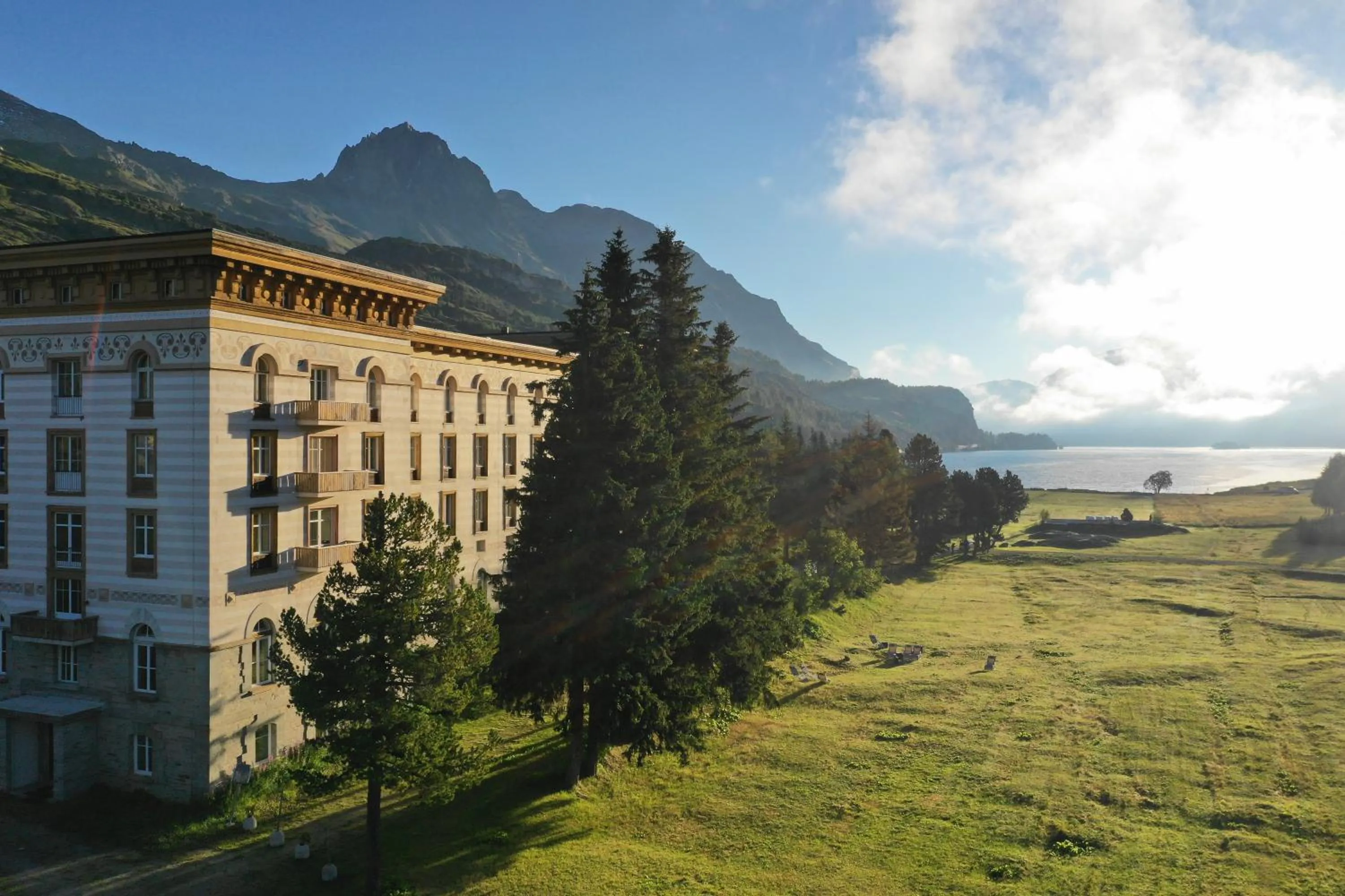 Property building in Maloja Palace Suites CO2-Neutral