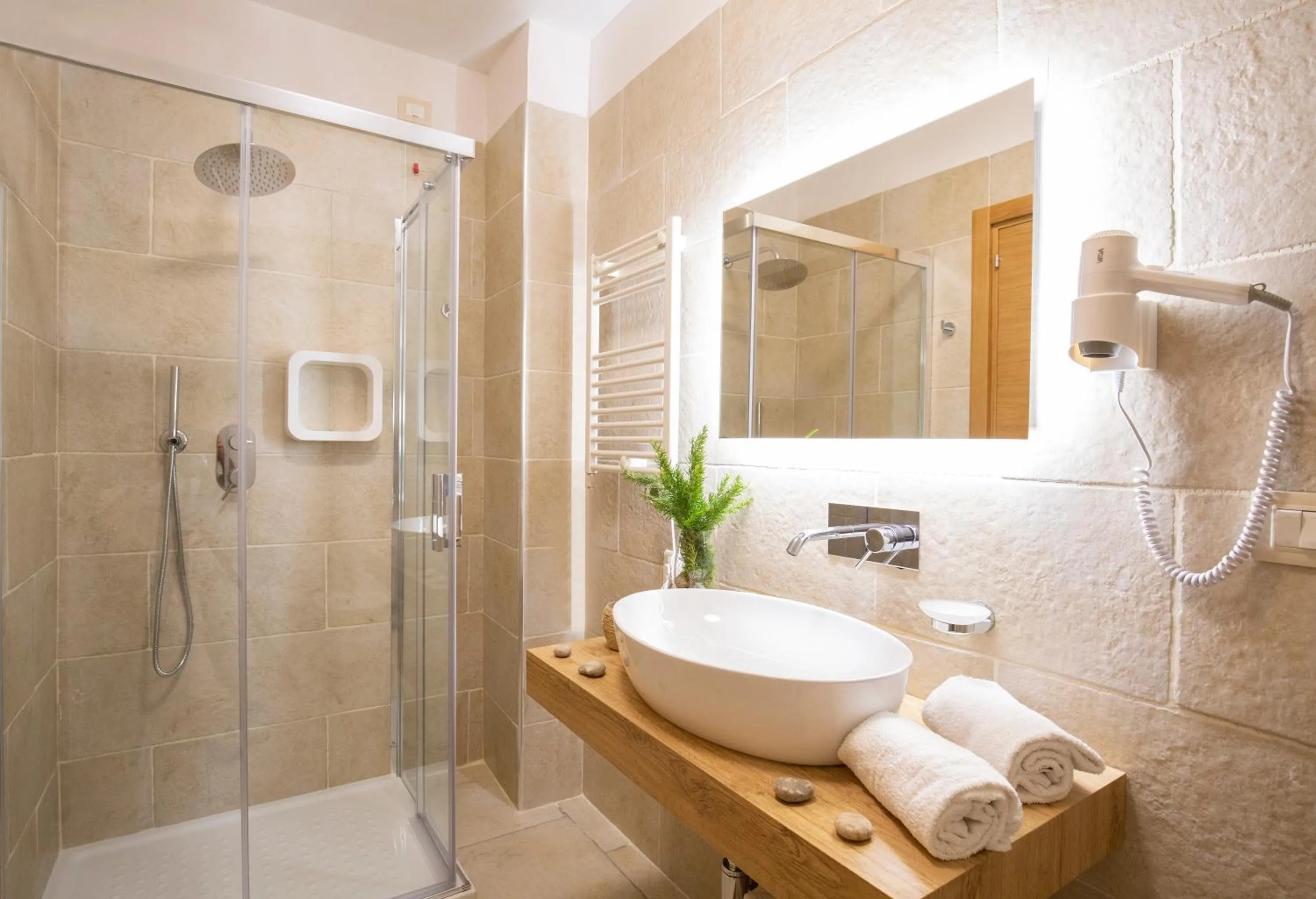 Bathroom in Hotel Punta San Francesco