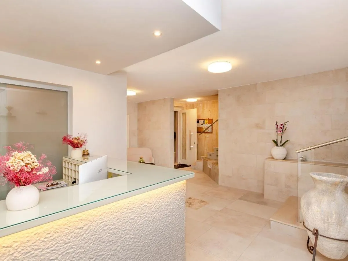 Lobby or reception in Hotel Punta San Francesco