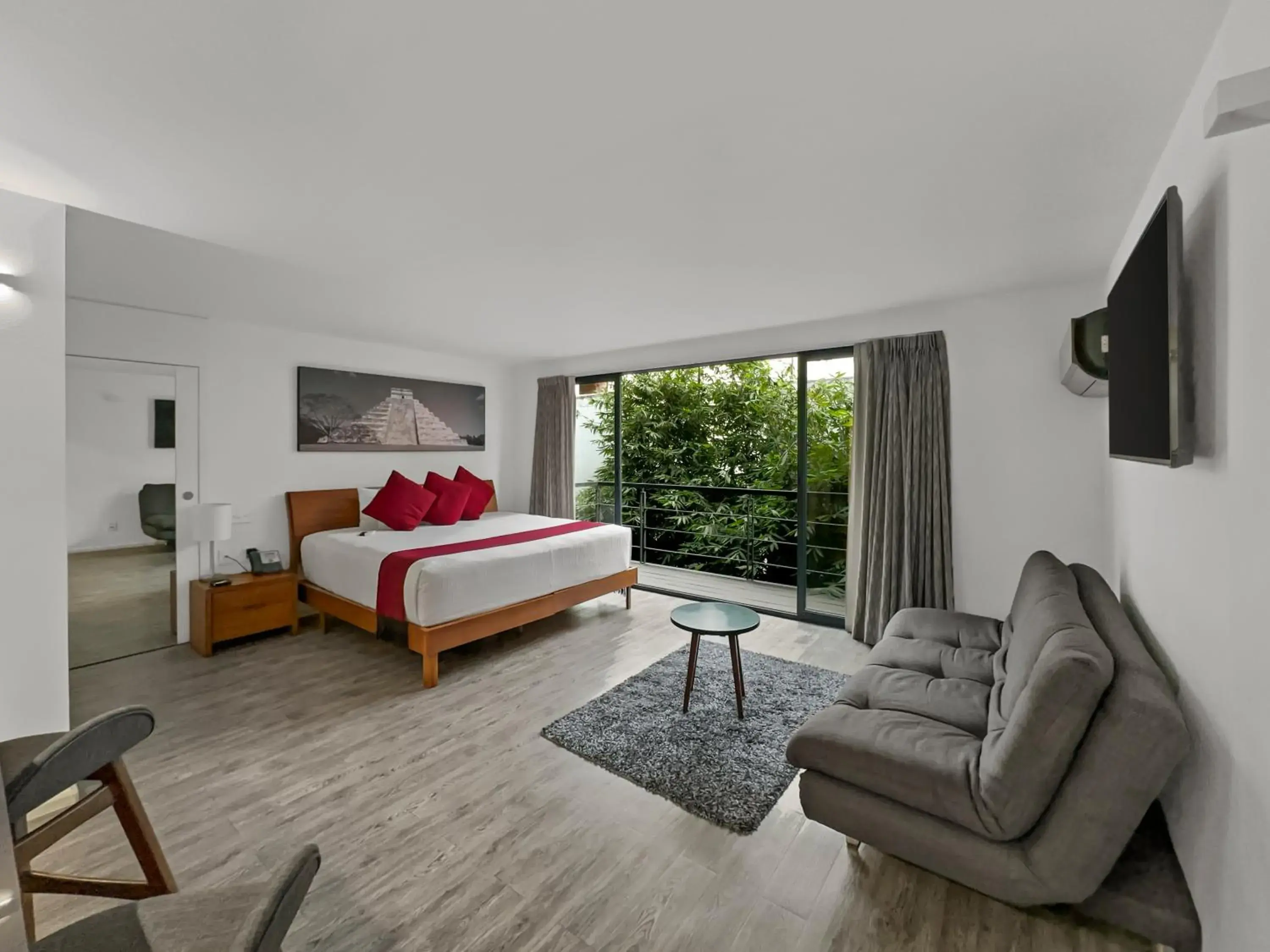 Photo of the whole room, Bed in Armonik Suites By Casanevo Photo of the whole room, Bed in Armonik Suites By Casanevo