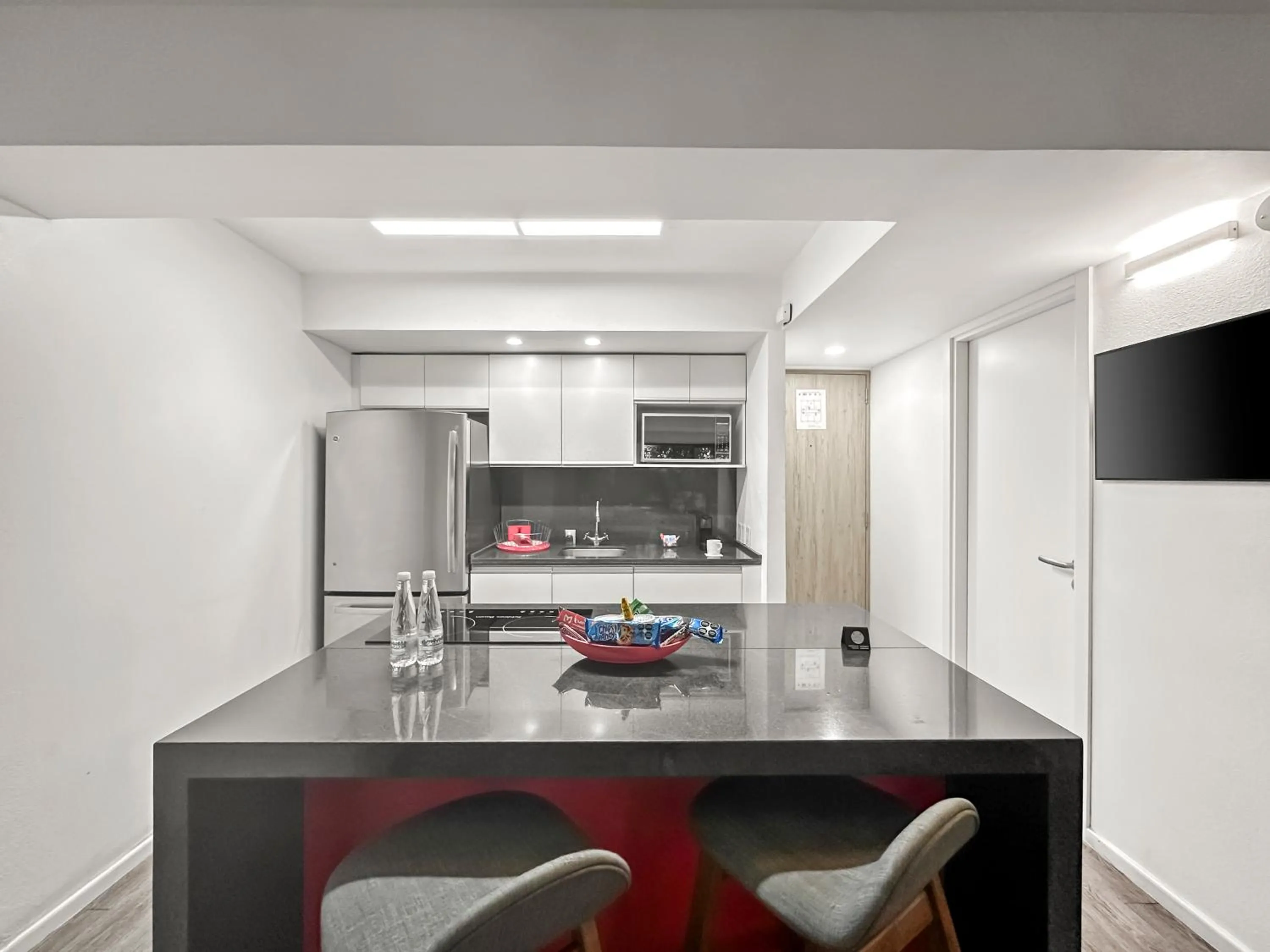 Dining area in Armonik Suites By Casanevo