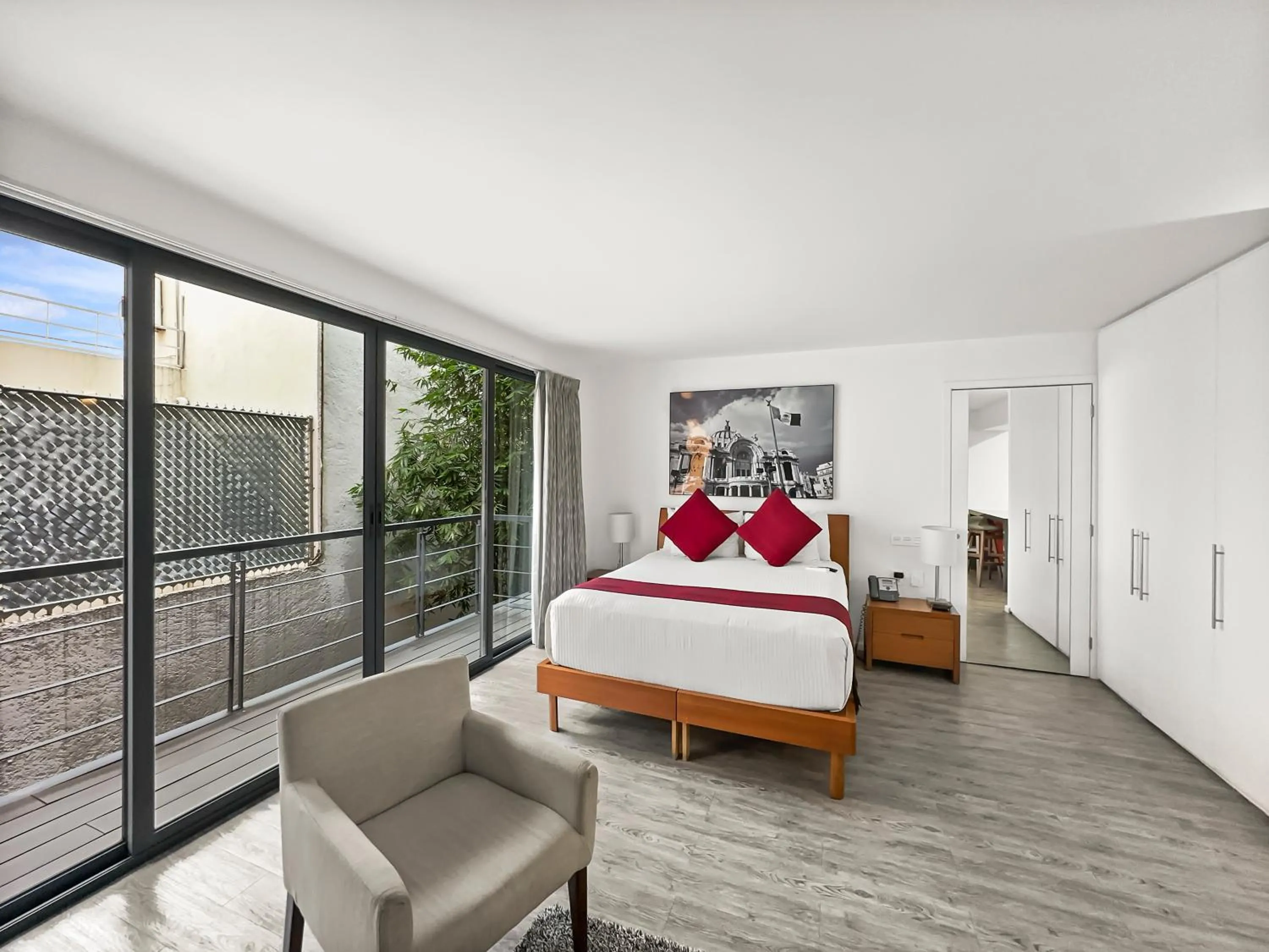 Photo of the whole room, Bed in Armonik Suites By Casanevo