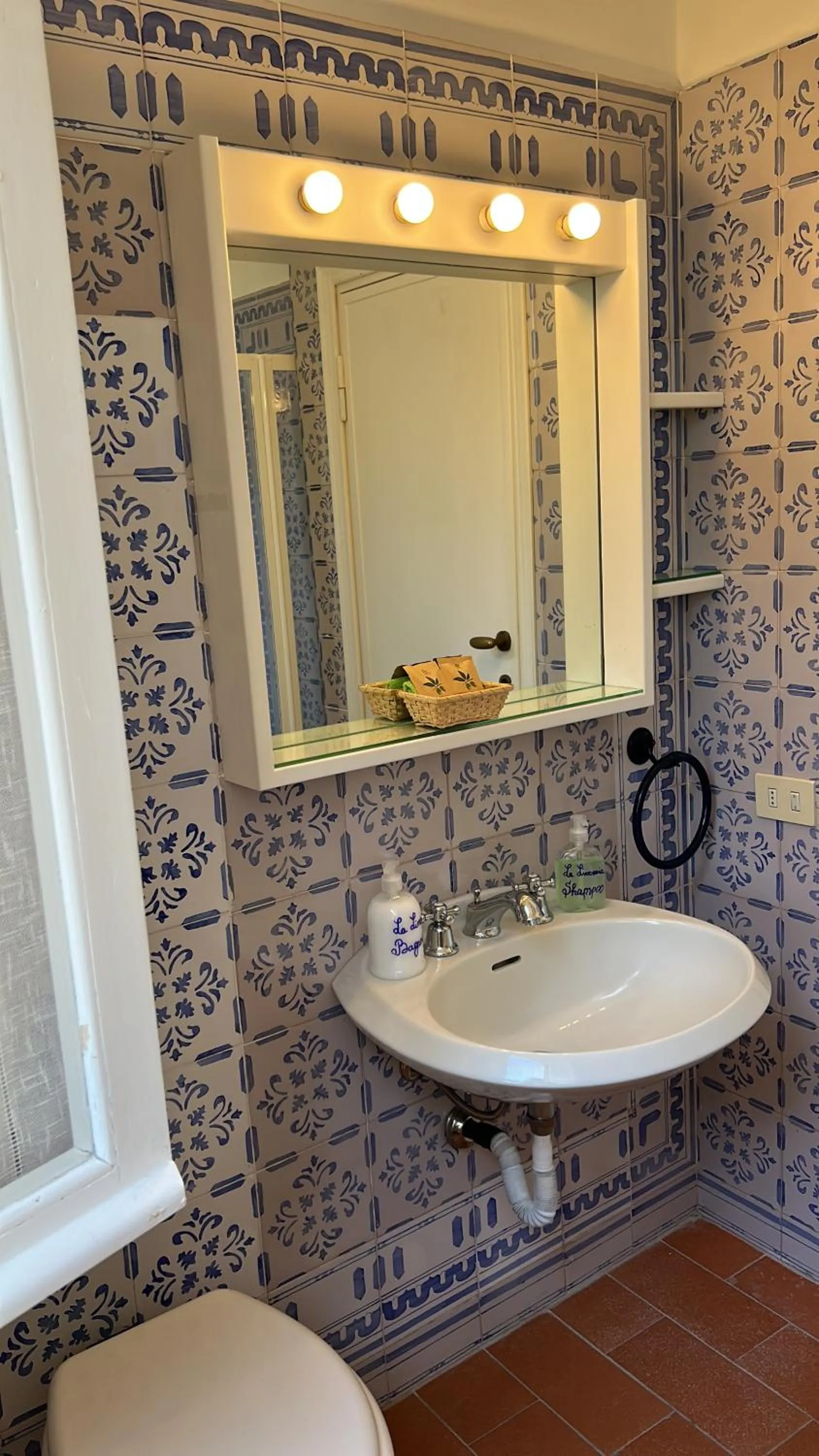 Bathroom in Residenza La Limonaia