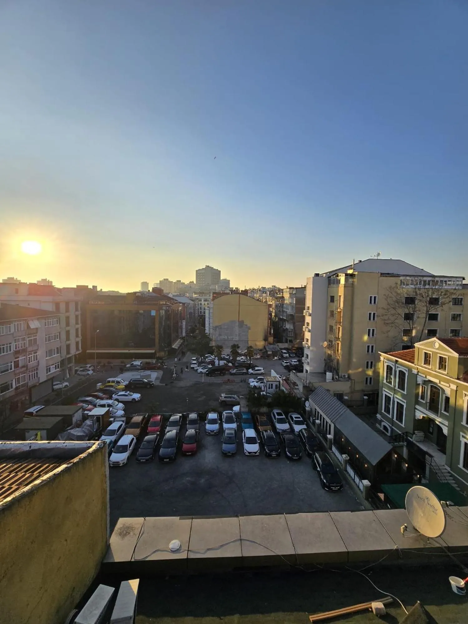 Parking in Rays Hotel - Bakirkoy Istanbul City Center