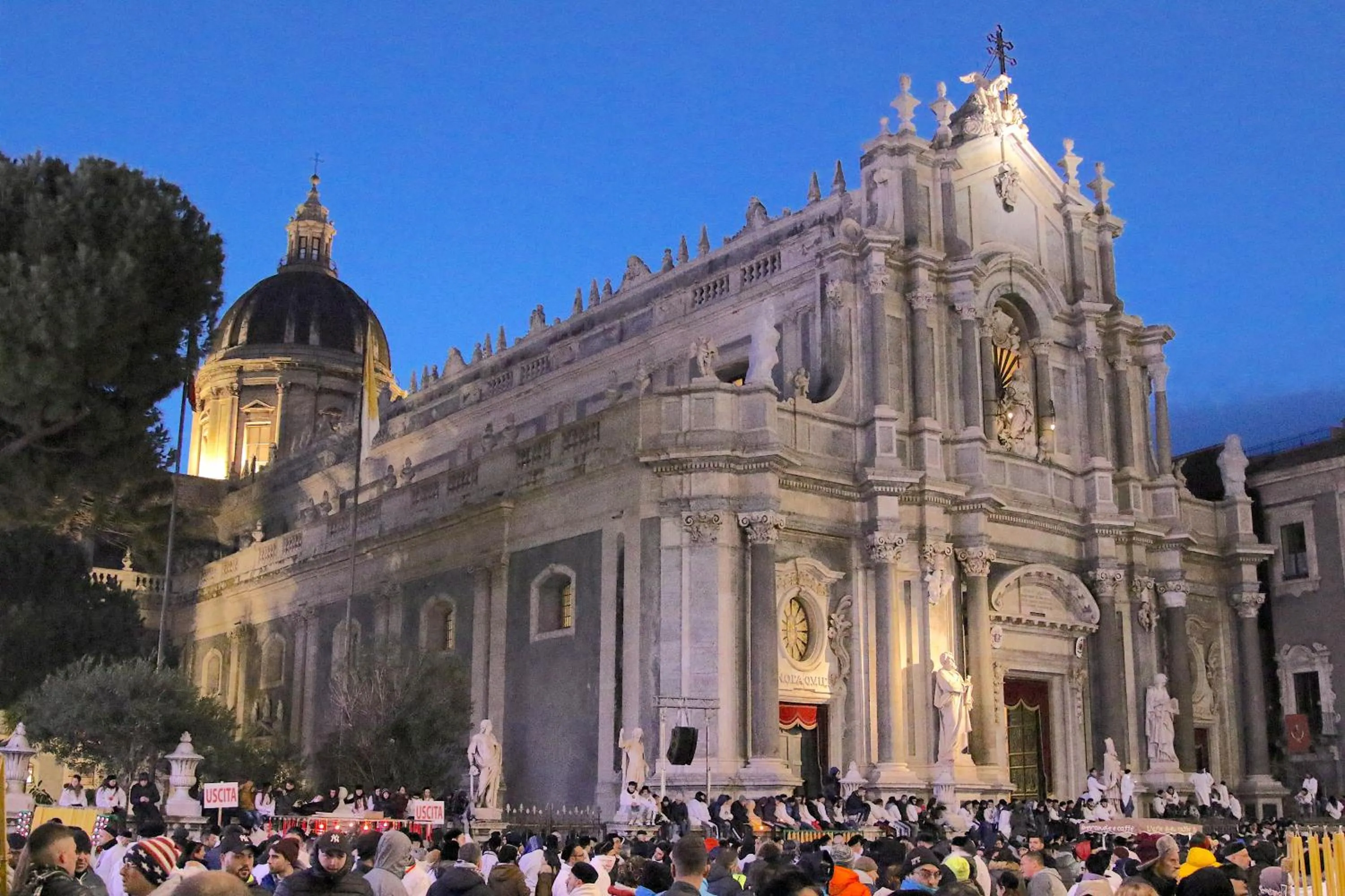 Nearby landmark in Quattro Canti Suites