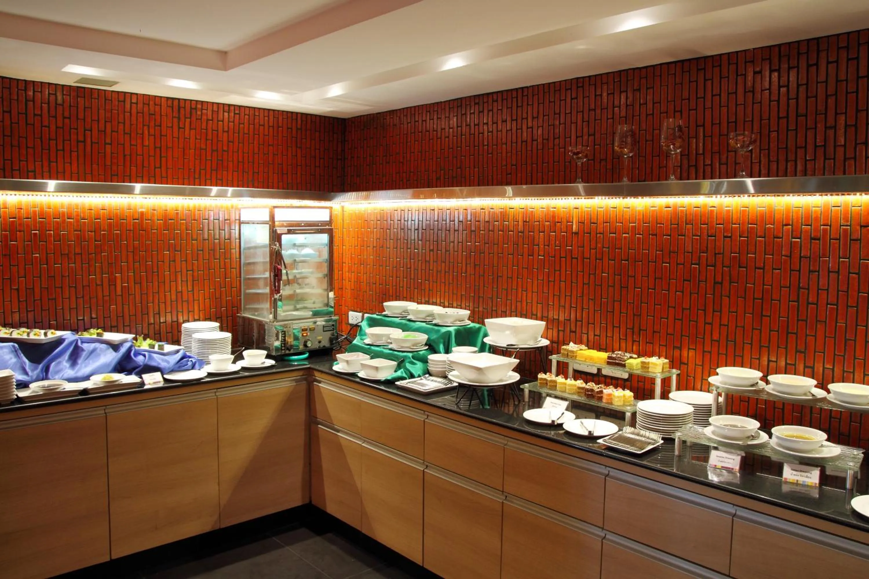 Restaurant/places to eat in ibis Styles Chiang Mai