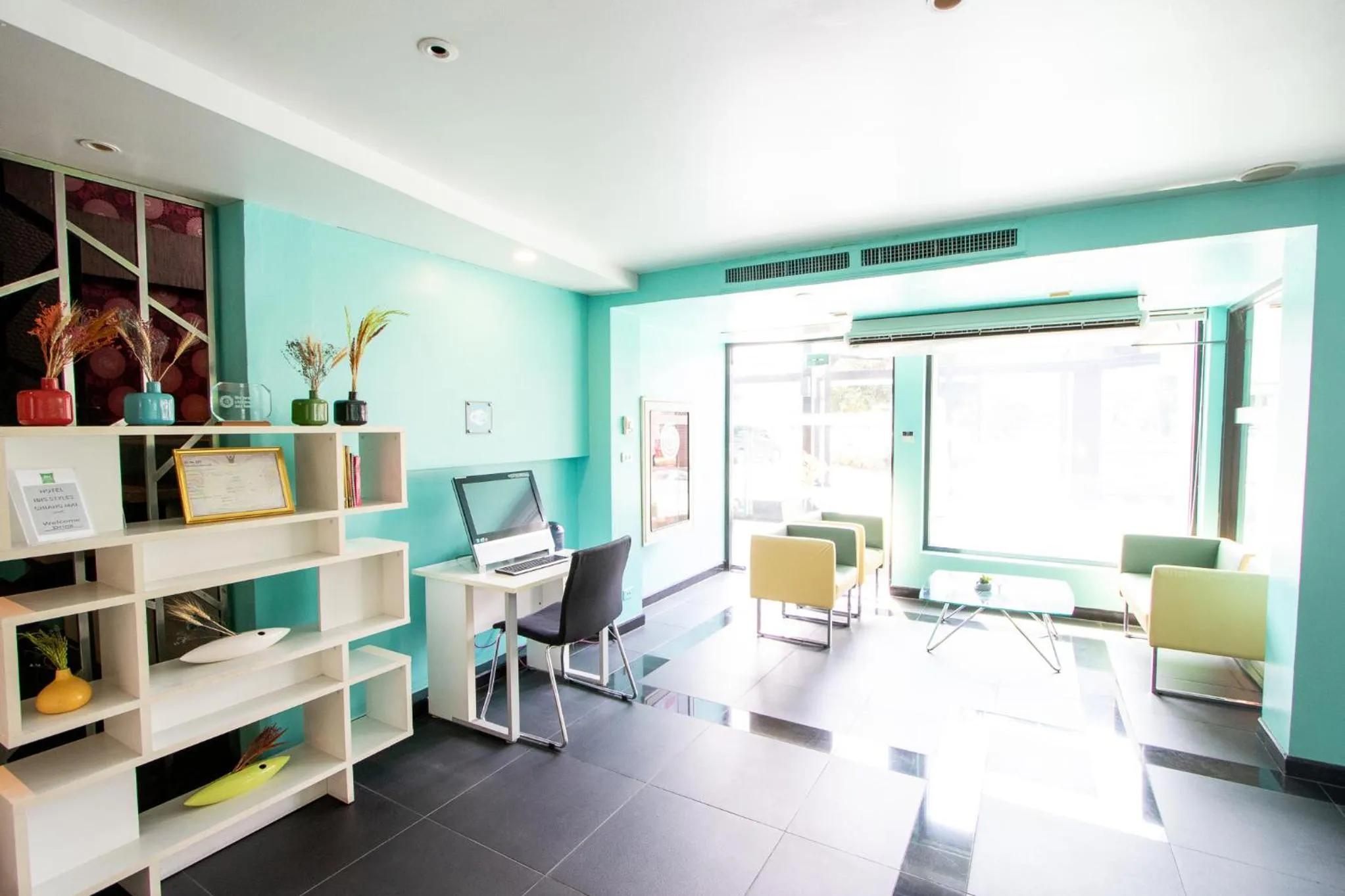 Lobby or reception in ibis Styles Chiang Mai