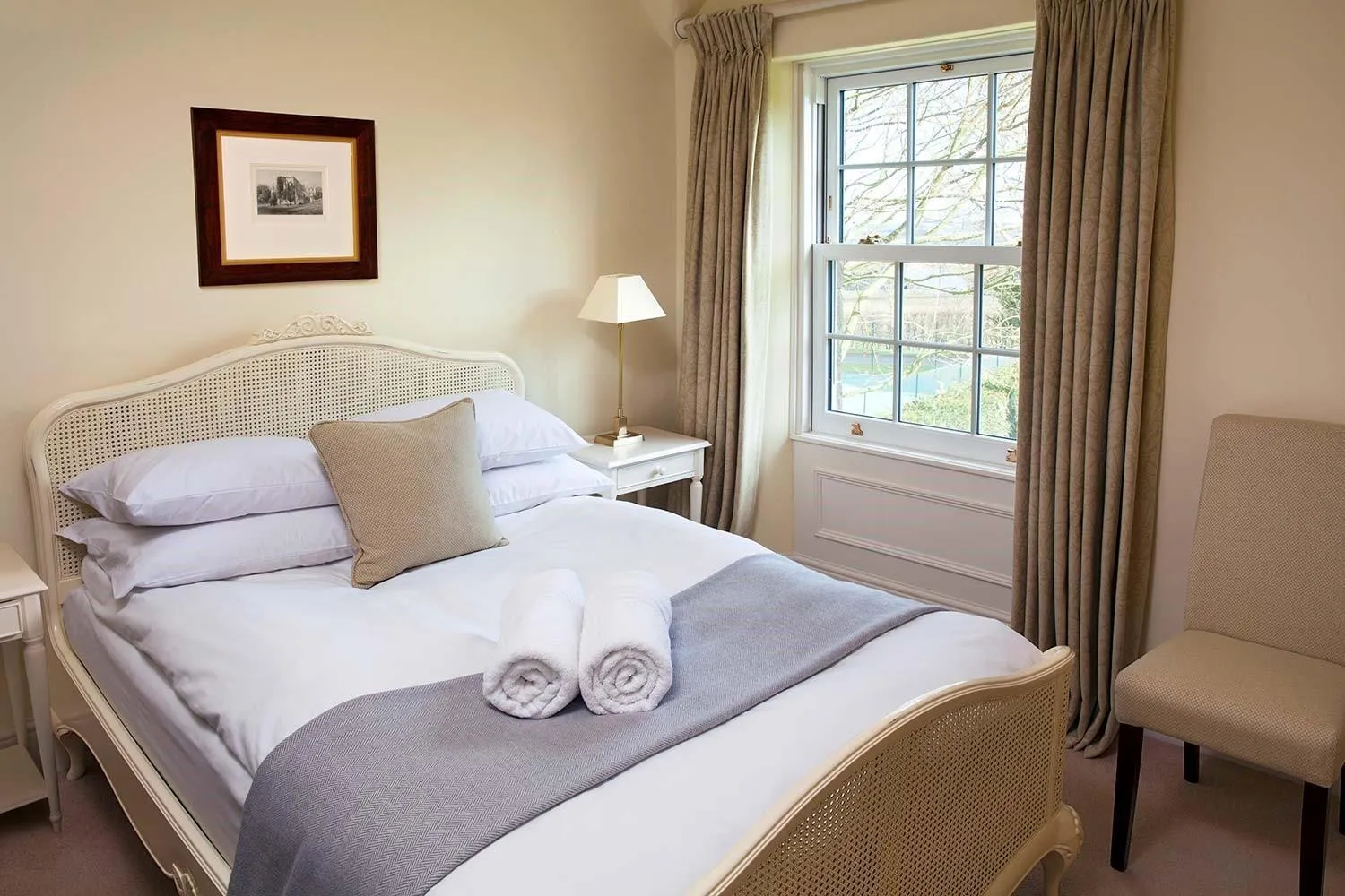 Bedroom, Bed in Burythorpe House