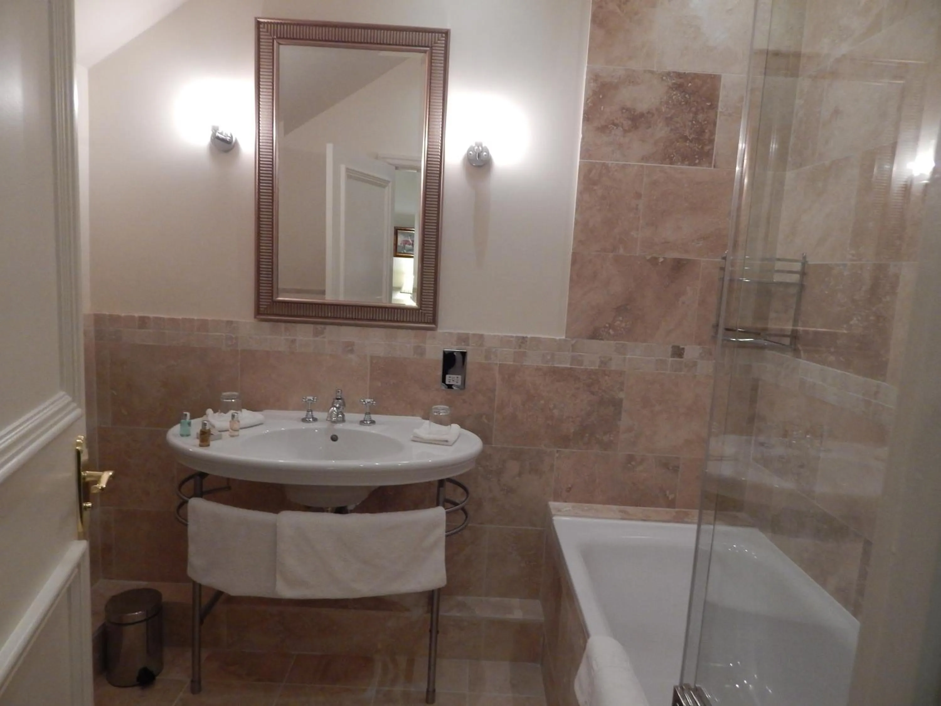Bathroom in Burythorpe House