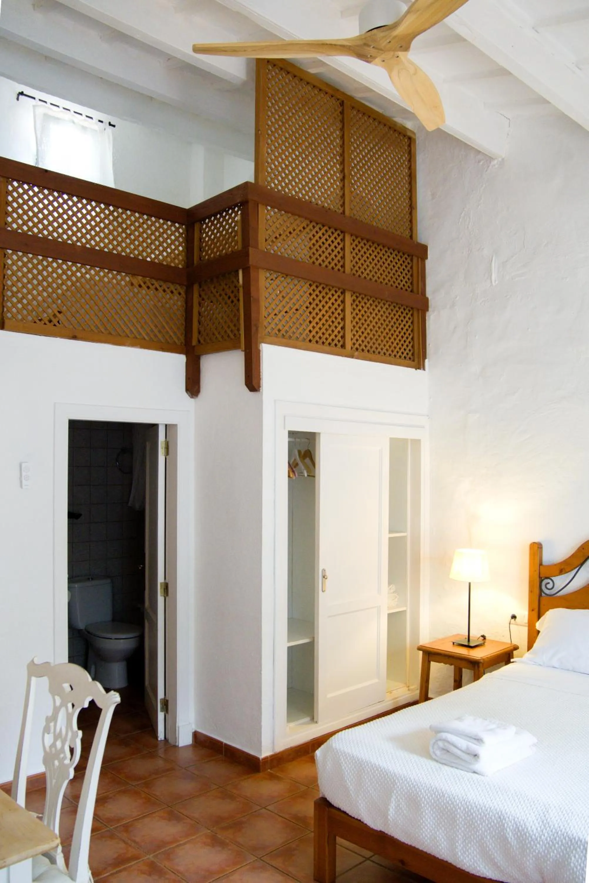 Bed in Agroturismo Binissafullet Vell