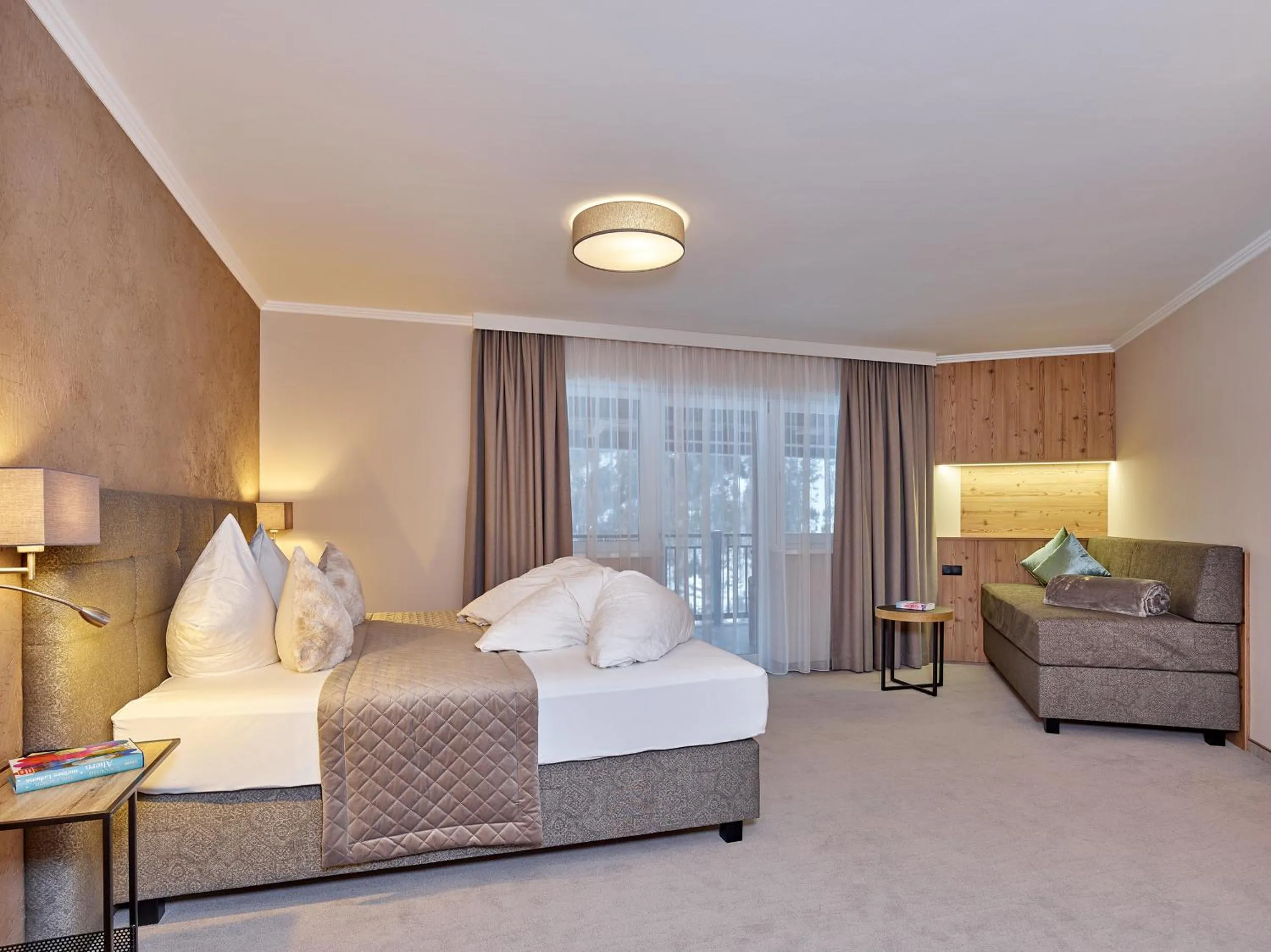 Bed in Alp Resort Tiroler Adler