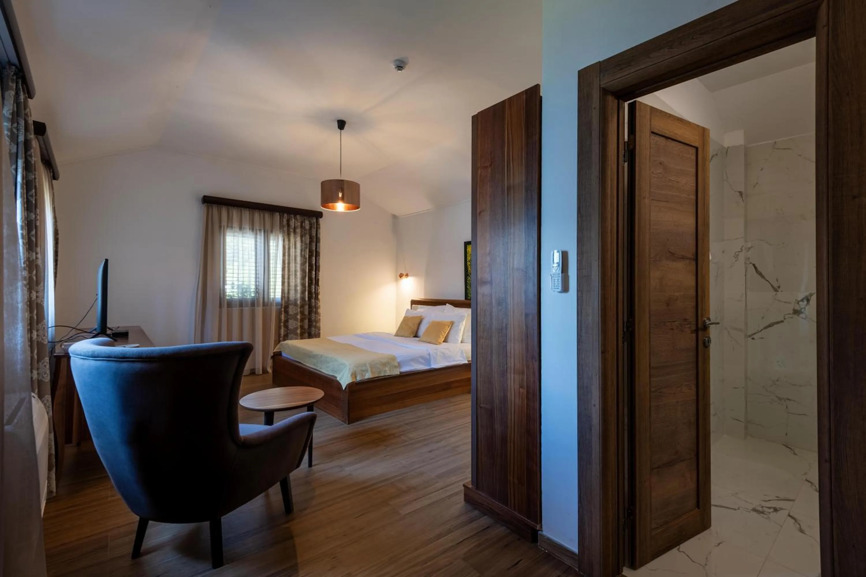 Bed in Forte Rose Hotel