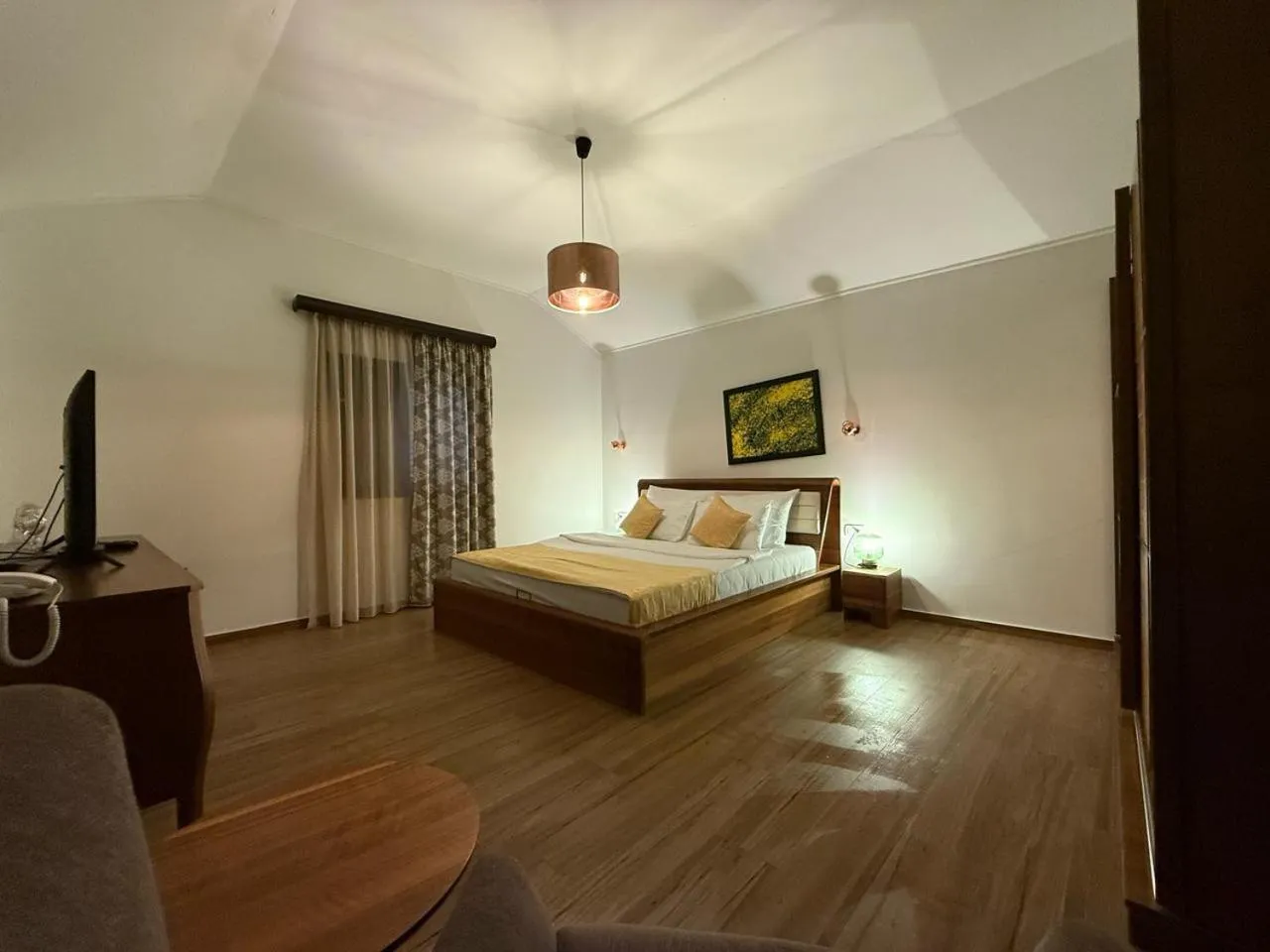 Bedroom in Forte Rose Hotel