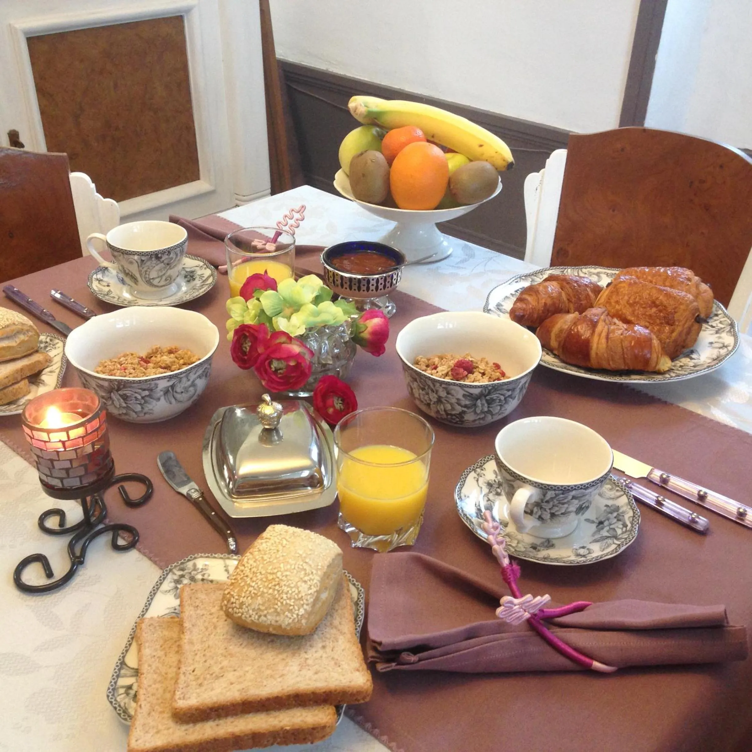 Continental breakfast in La Morgiane