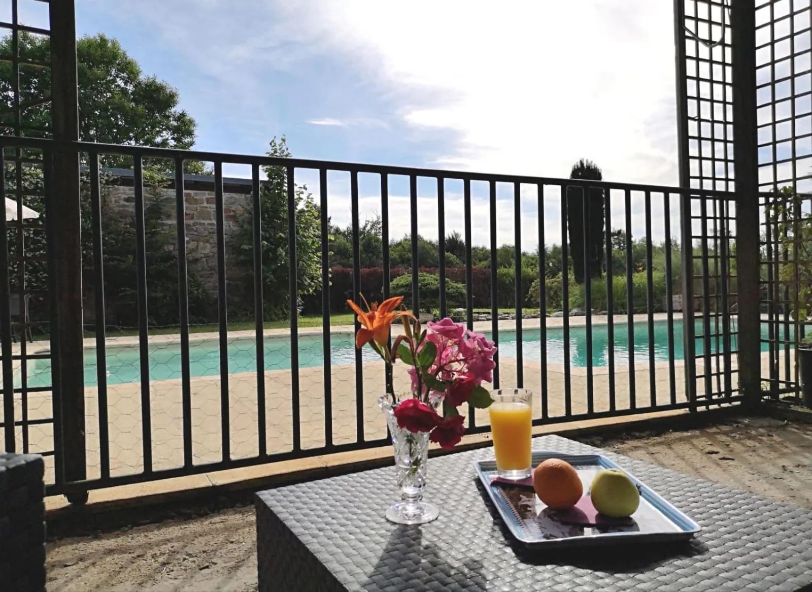 Pool view in La Morgiane