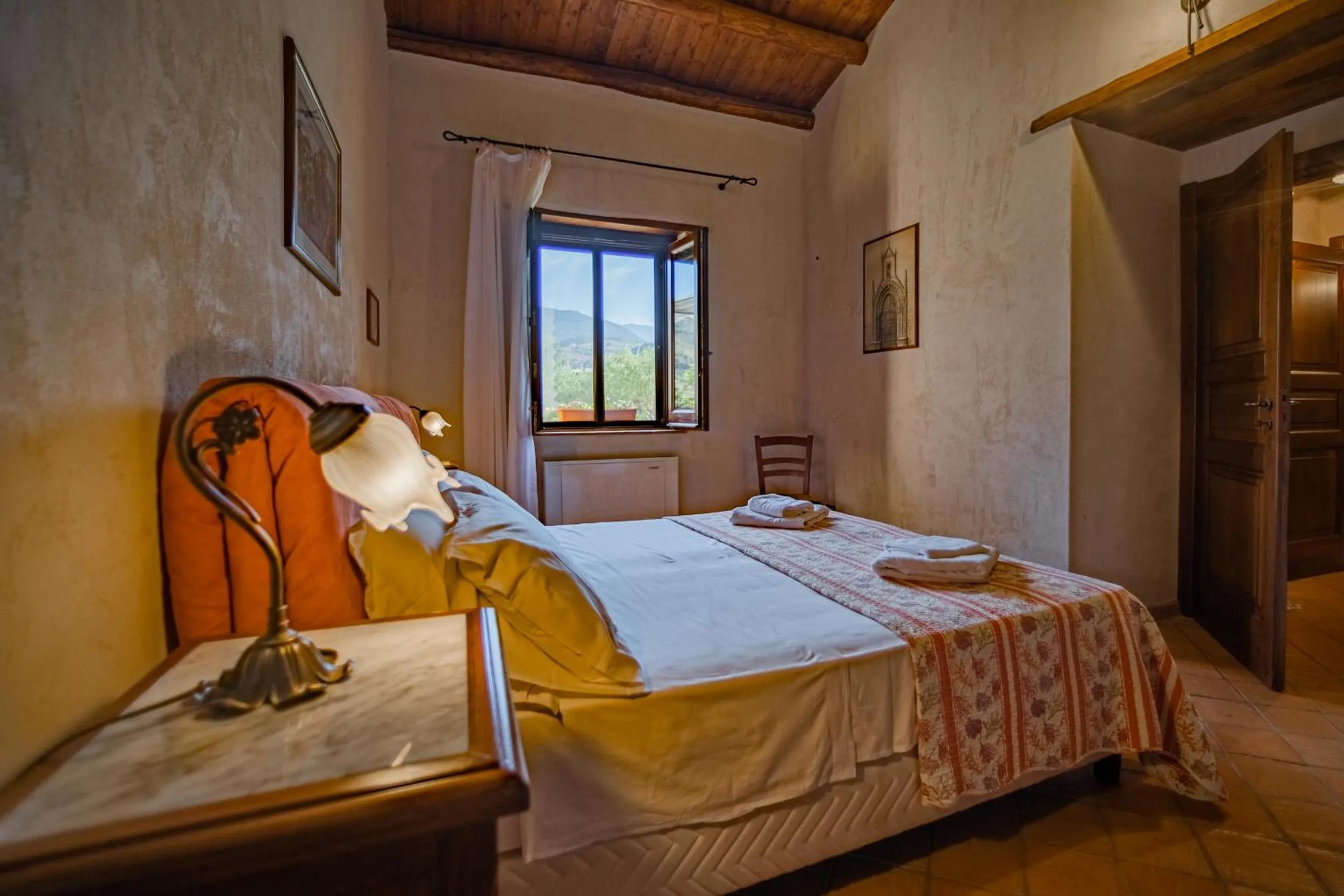 Bedroom, Bed in Poggio Pozzetti