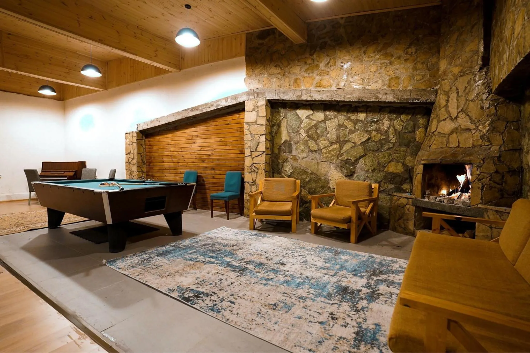 Billiard in Loft Hotel Bakuriani