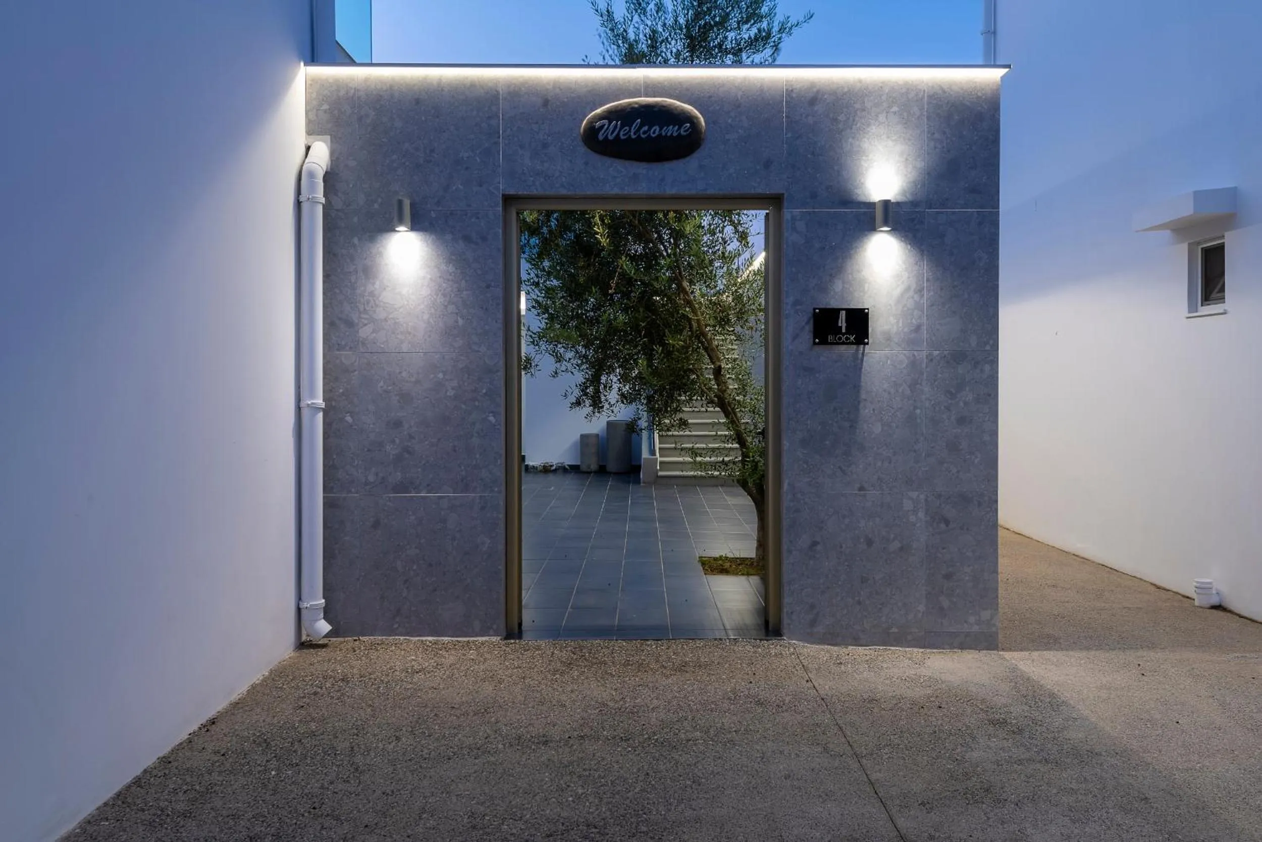 Facade/entrance in Diamond Boutique Hotel