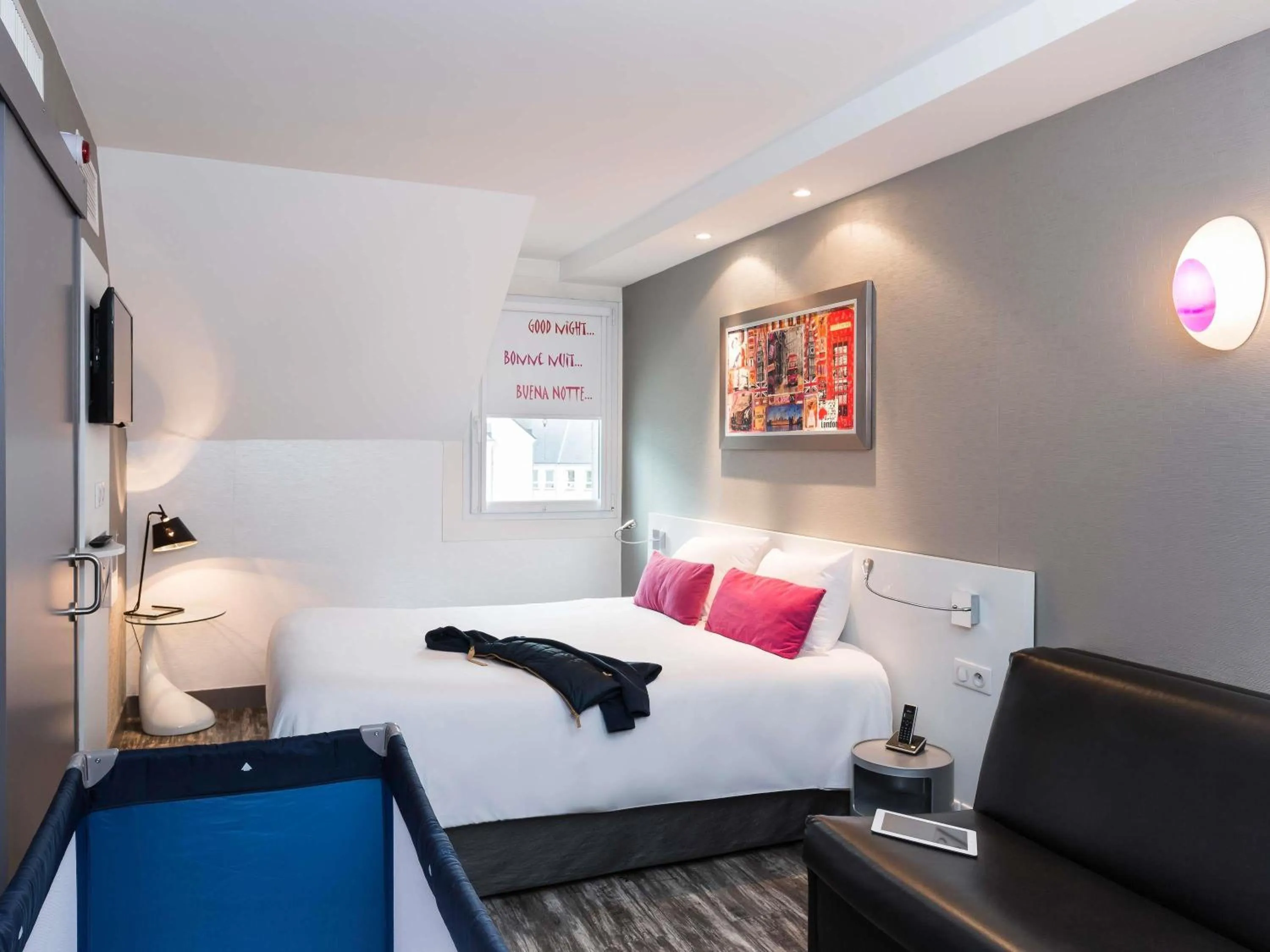 Other, Bed in ibis Styles Blois Centre Gare