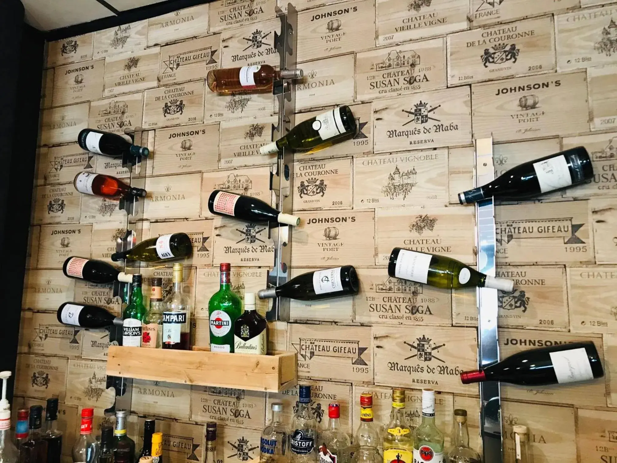 Lounge or bar in ibis Styles Blois Centre Gare Lounge or bar in ibis Styles Blois Centre Gare