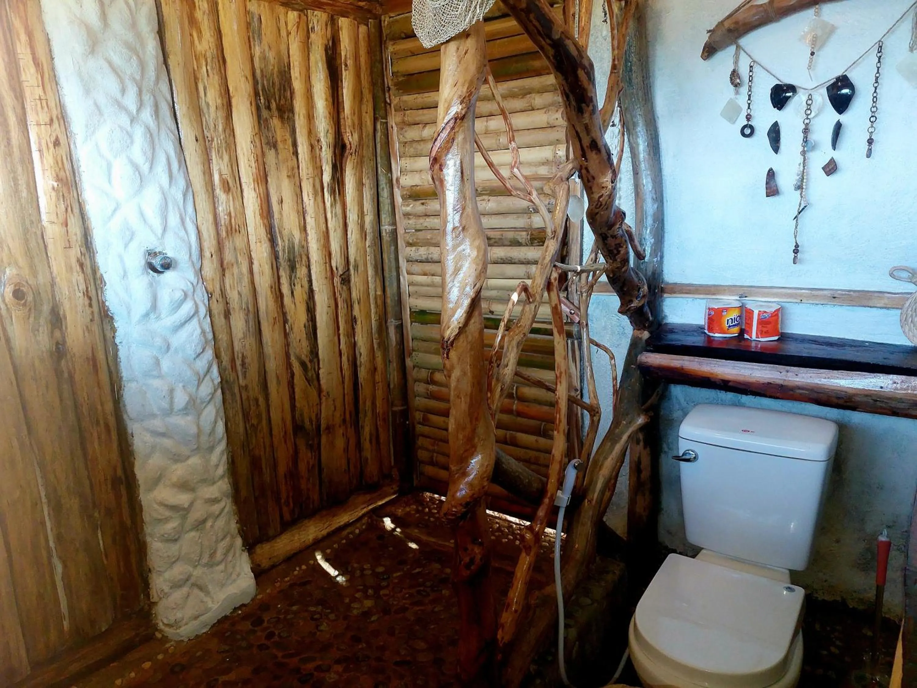 Toilet in Jungle Bar Honeymoon suite & private pool