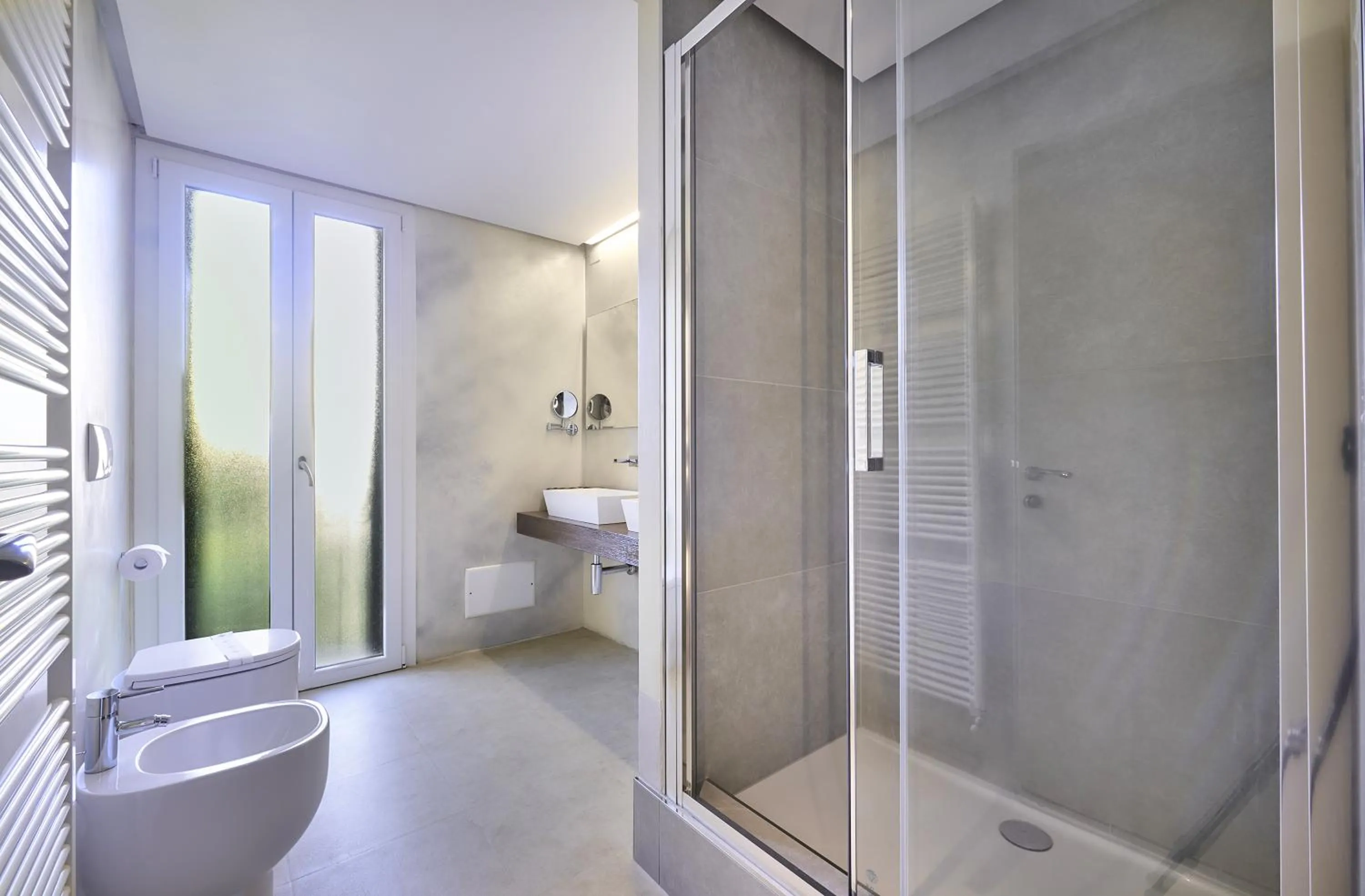 Shower in Hotel Don Ferrante