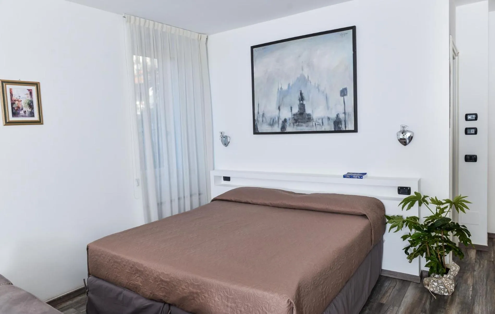 Bed in Albergo Silvio