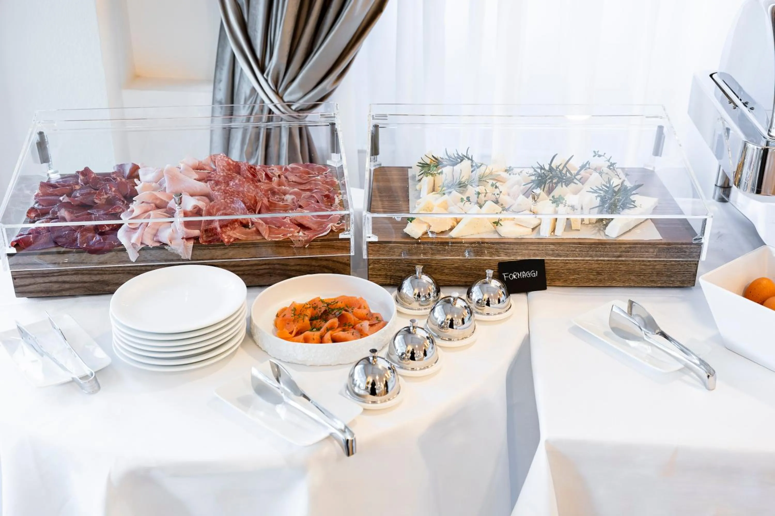 Food and drinks in Hotel Don Ferrante