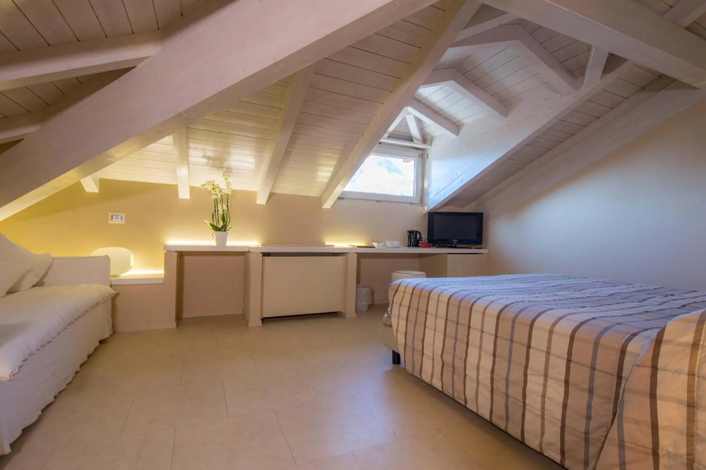 Bed in Albergo Silvio