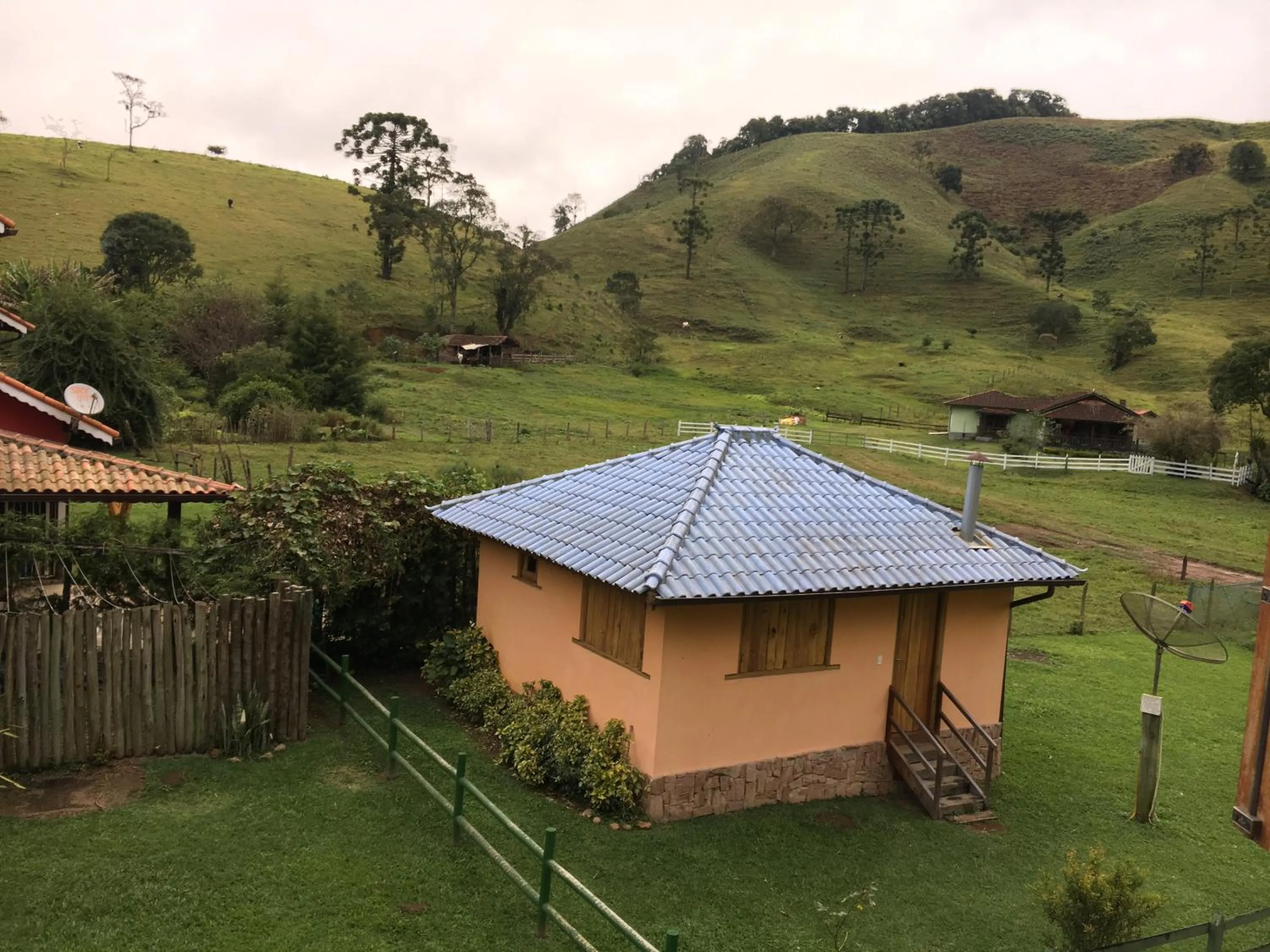 Mountain view in Pousada Casa Fazenda do Rio