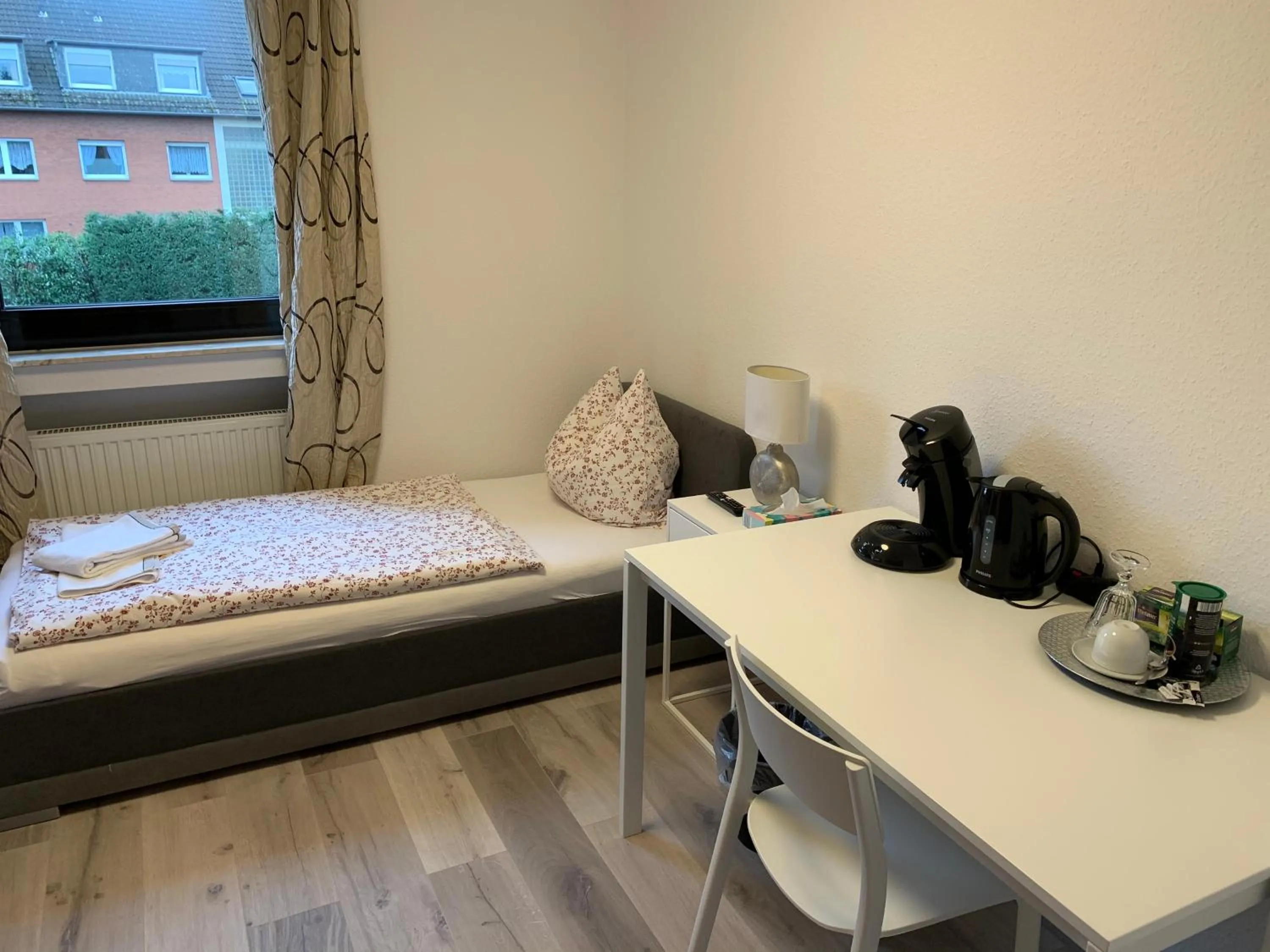 Bed in Apart-Hotel Rheinischer Hof Dormagen