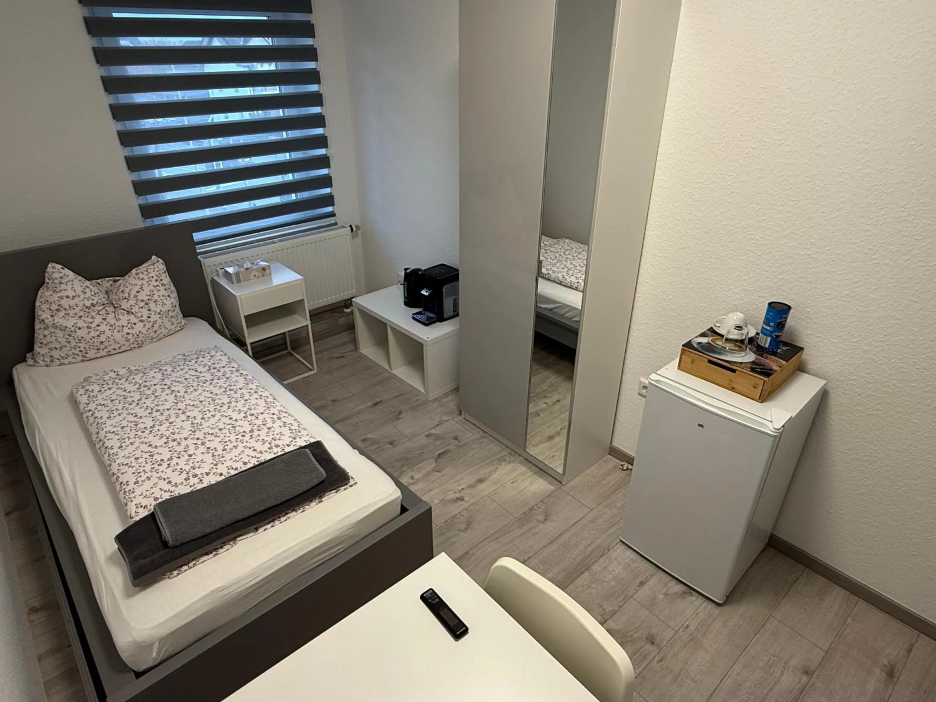 Bed in Apart-Hotel Rheinischer Hof Dormagen