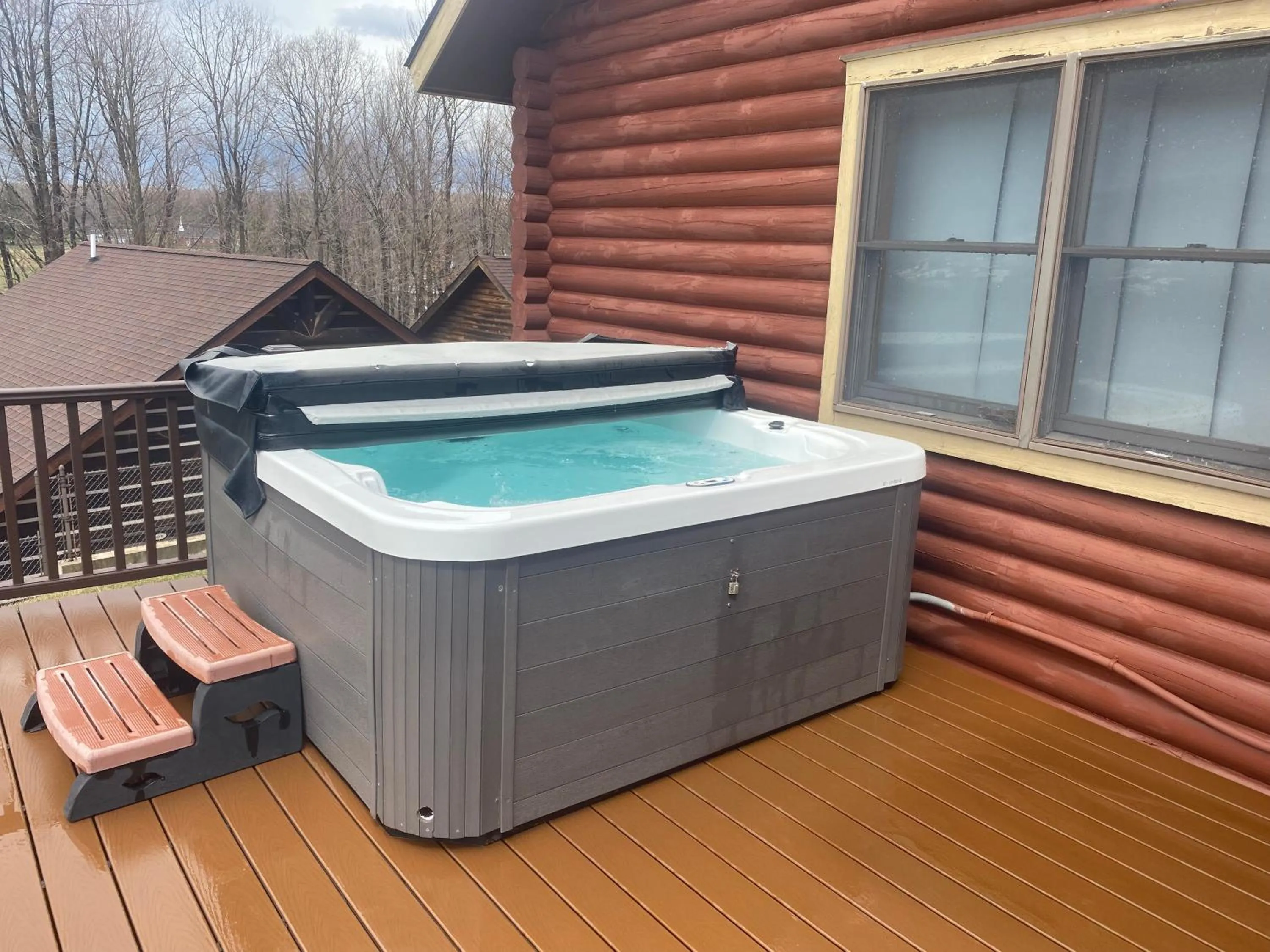 The Lodges at Sunset Village