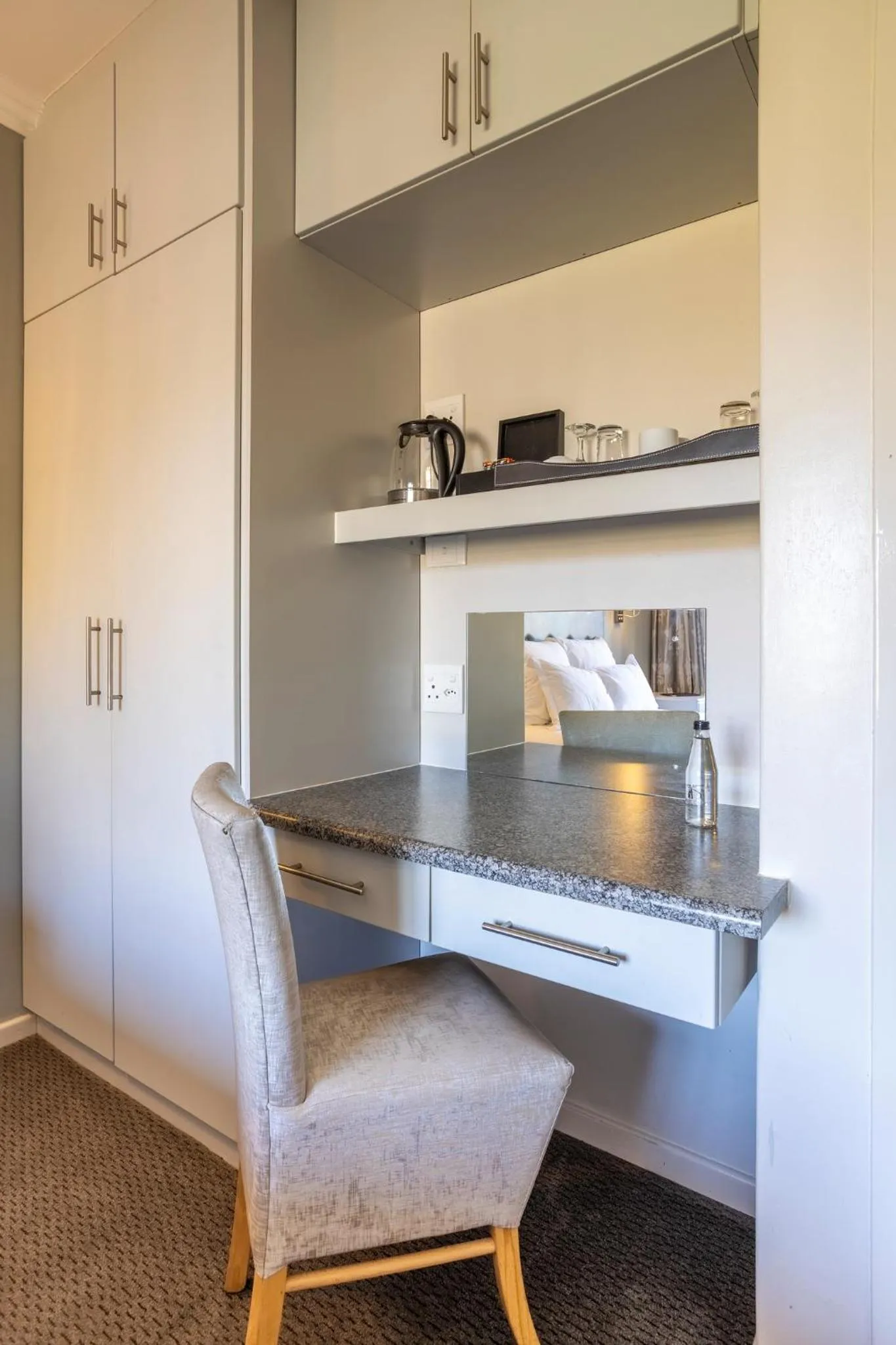 Coffee/tea facilities in Devonvale Golf & Wine Estate