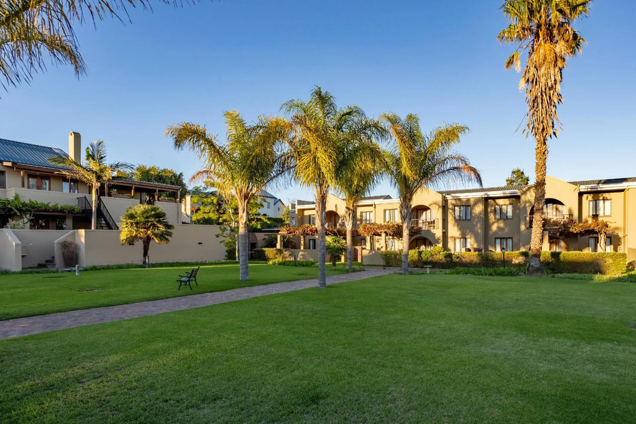 Property building in Devonvale Golf & Wine Estate Property building in Devonvale Golf & Wine Estate