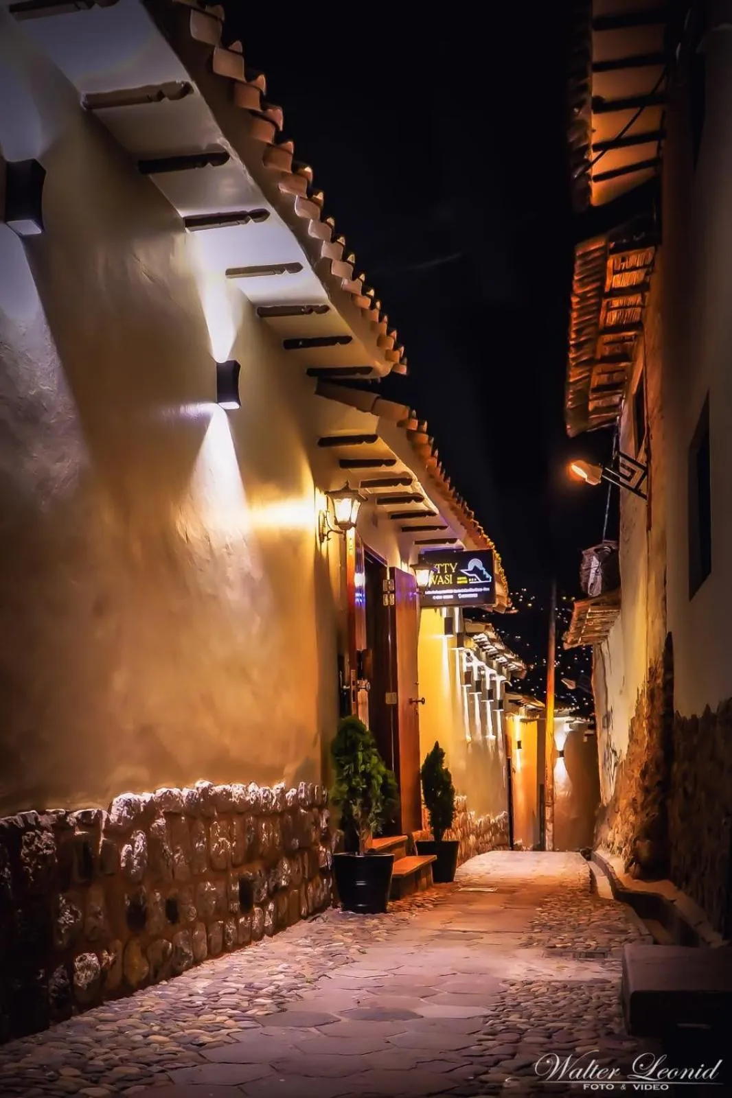 Facade/entrance in Kutty Wasi