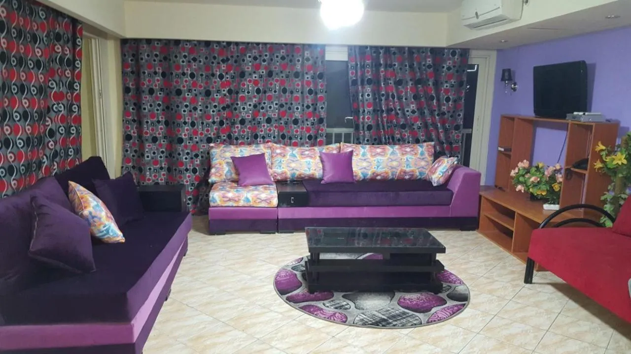 Penthouse Three-Bedroom Villa in Porto Sokhna Family only