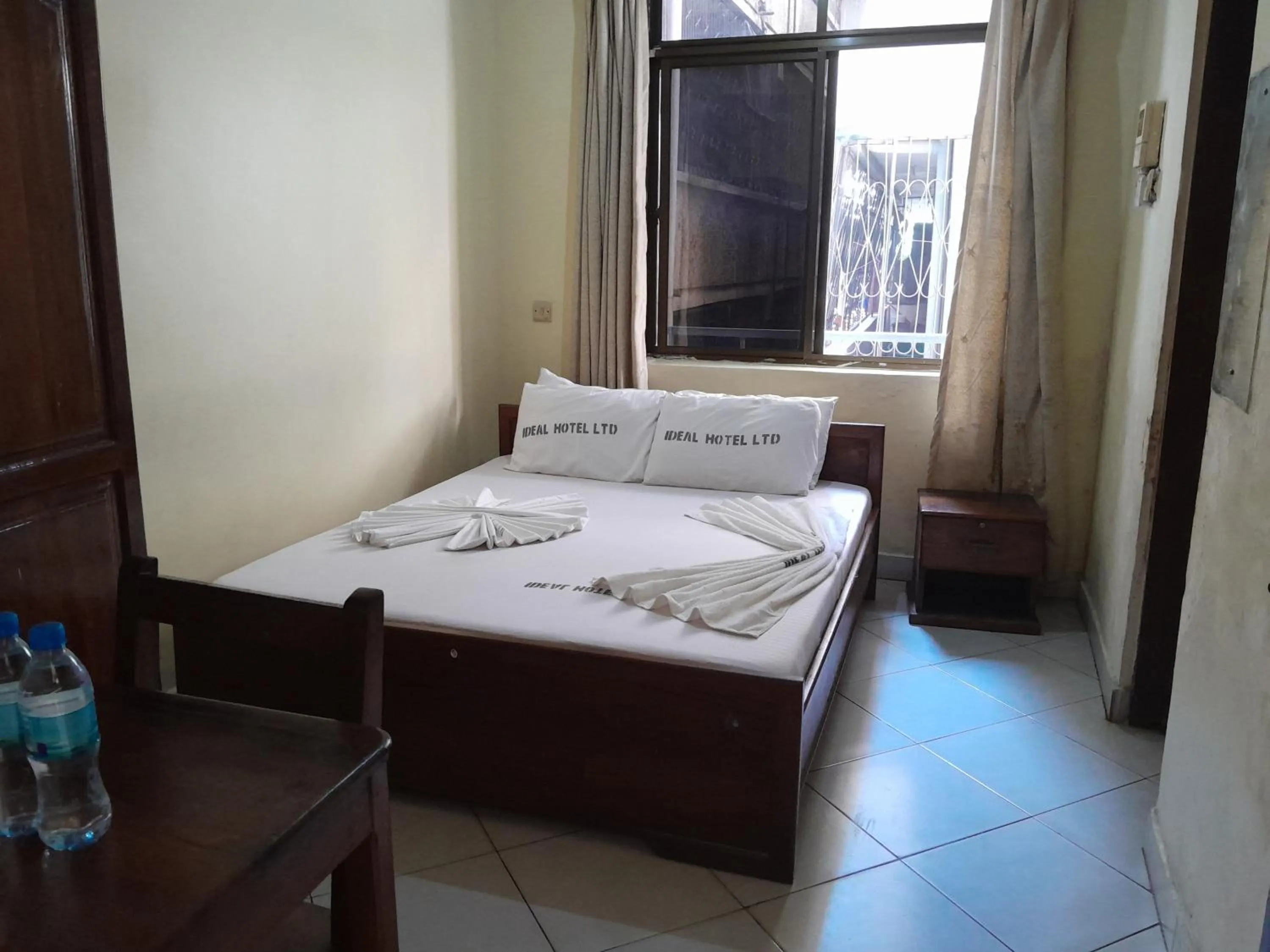 Photo of the whole room, Bed in Hotel Ideal