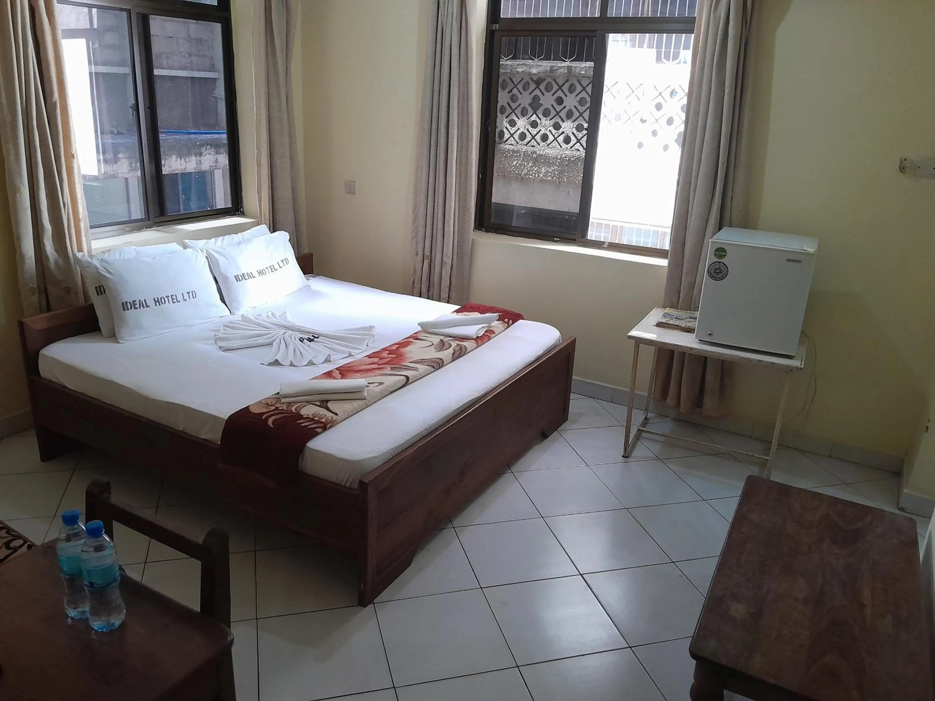 Photo of the whole room, Bed in Hotel Ideal