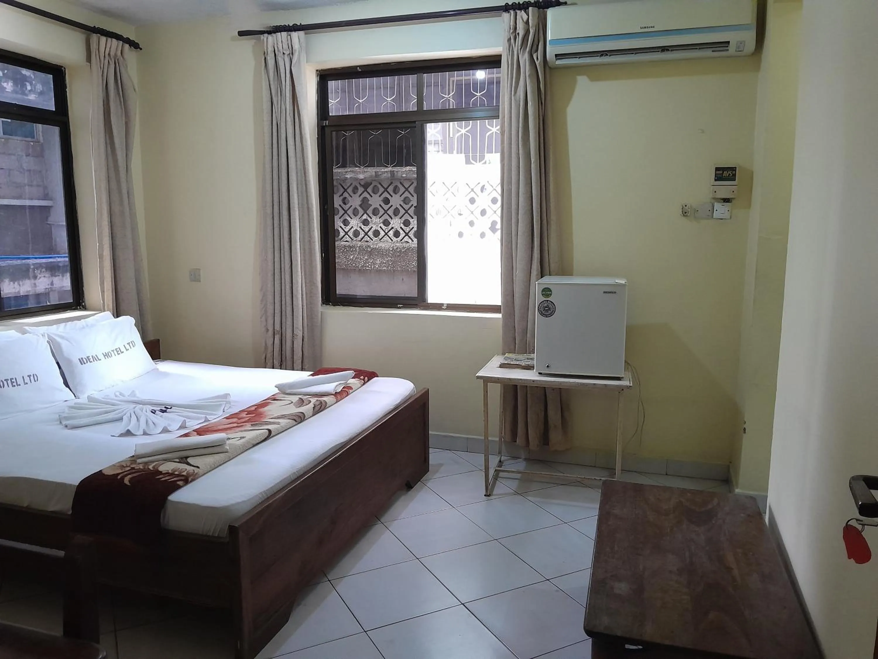 Photo of the whole room, Bed in Hotel Ideal